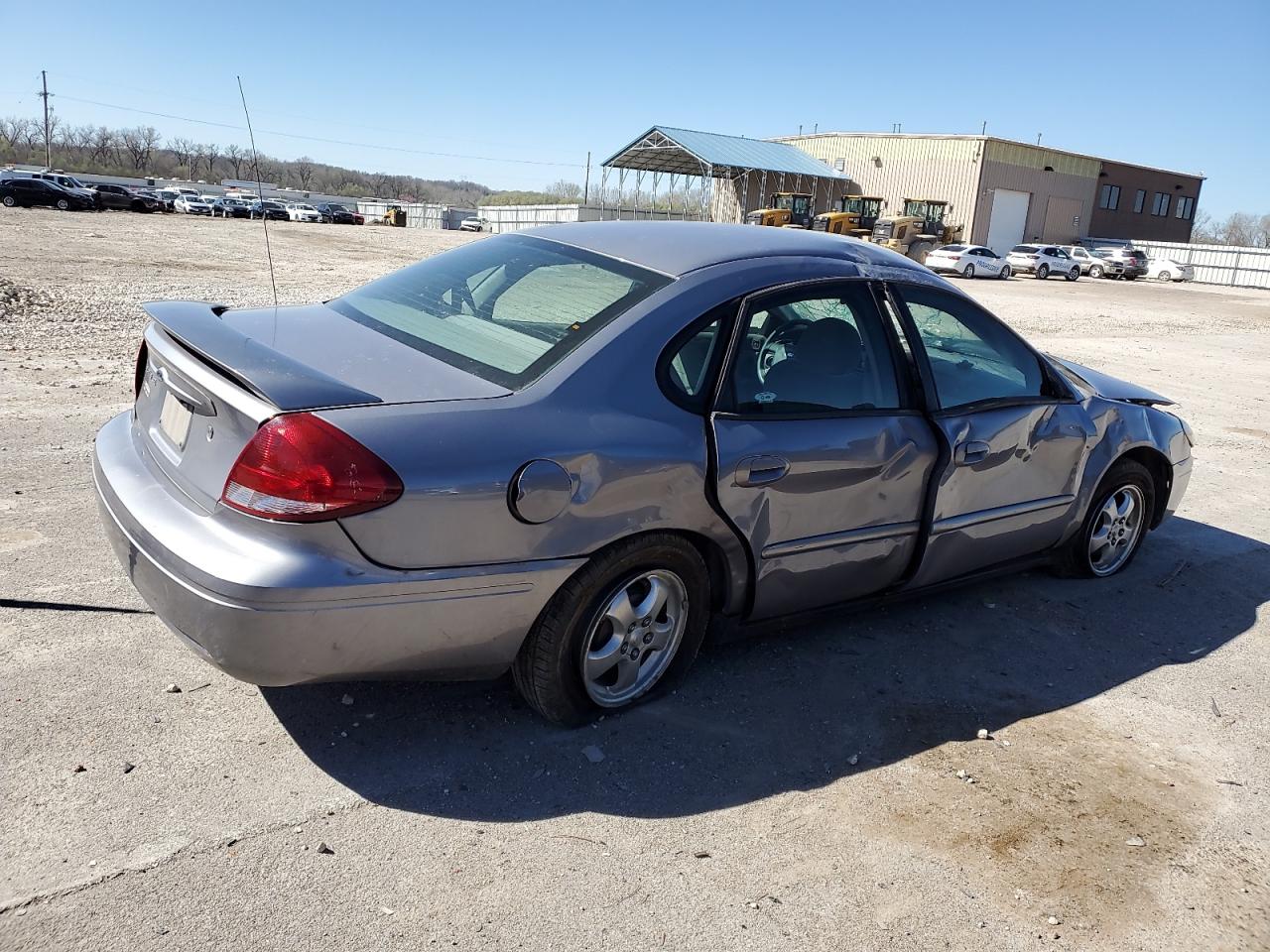 Photo 2 VIN: 1FAFP53U96A197129 - FORD TAURUS 