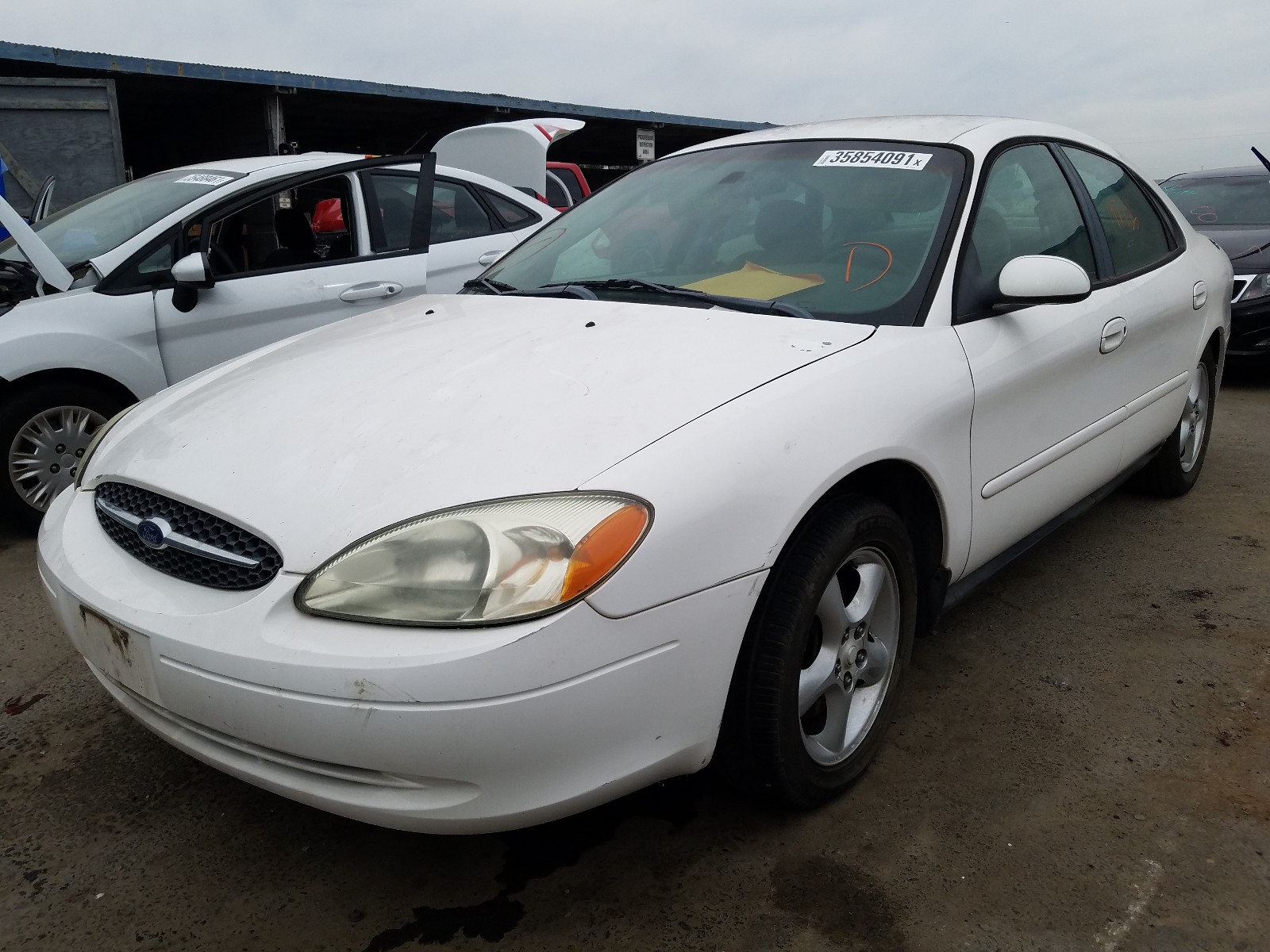 Photo 1 VIN: 1FAFP53UX2A179183 - FORD TAURUS SE 