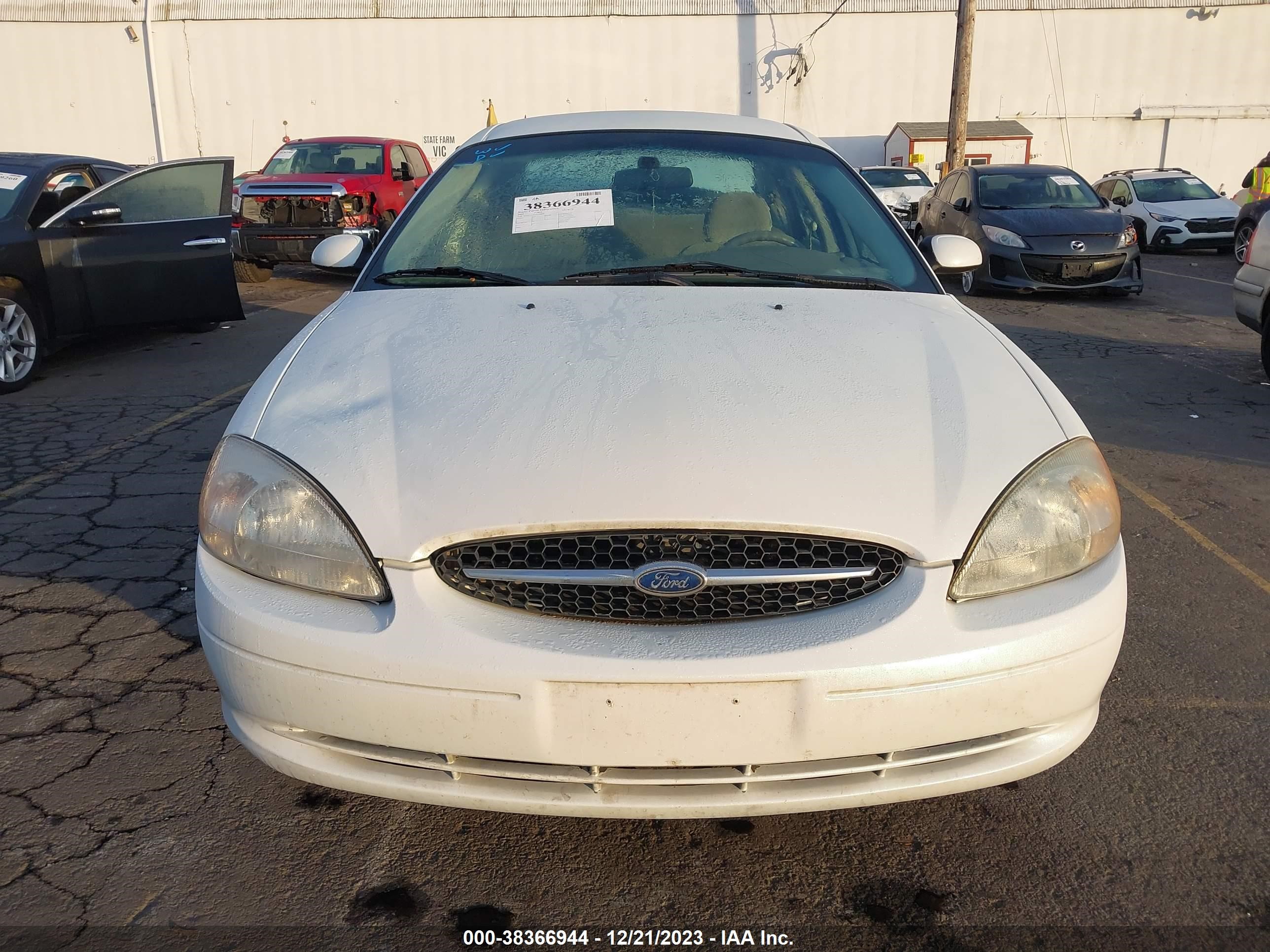 Photo 11 VIN: 1FAFP53UX3G139832 - FORD TAURUS 