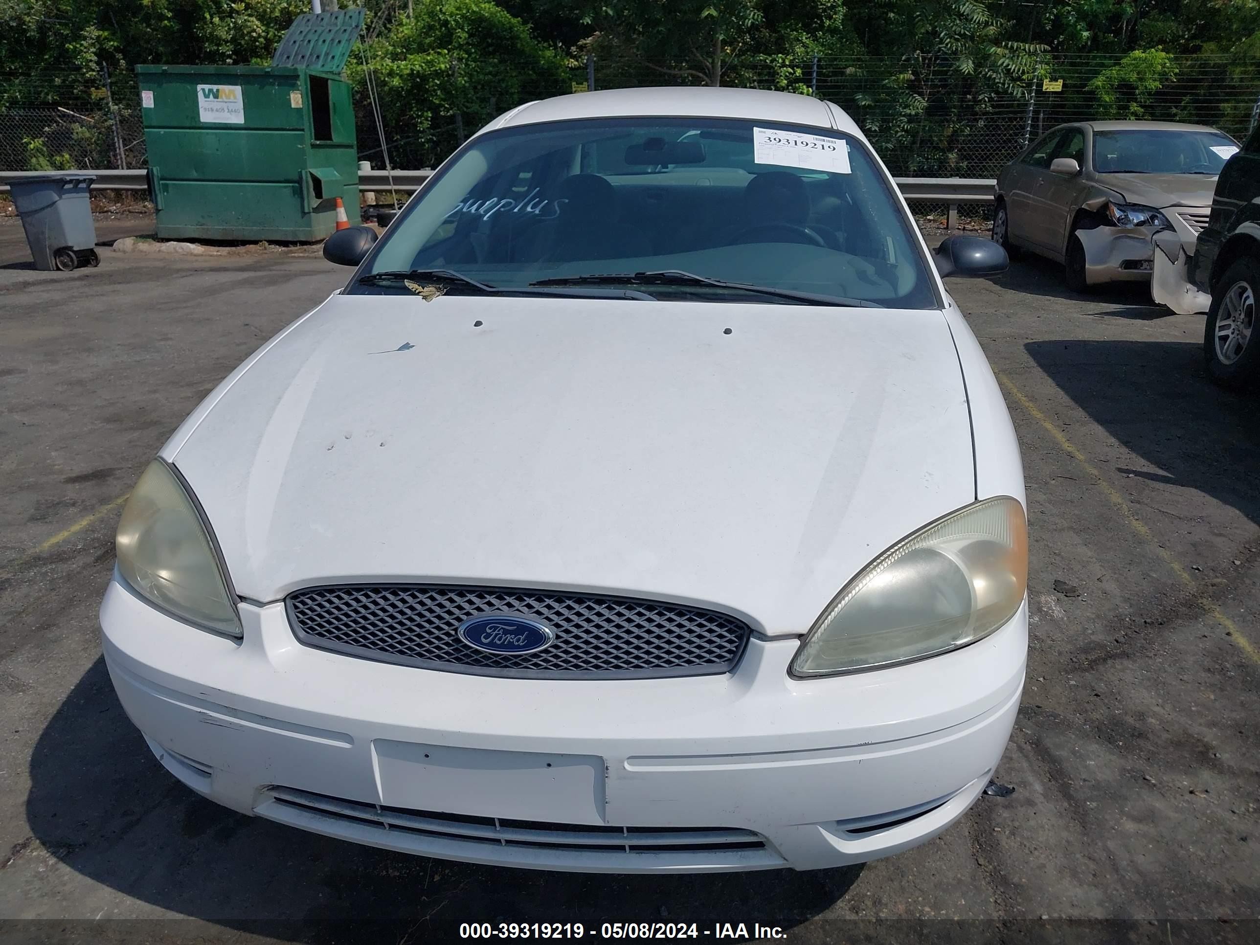 Photo 5 VIN: 1FAFP53UX6A227867 - FORD TAURUS 