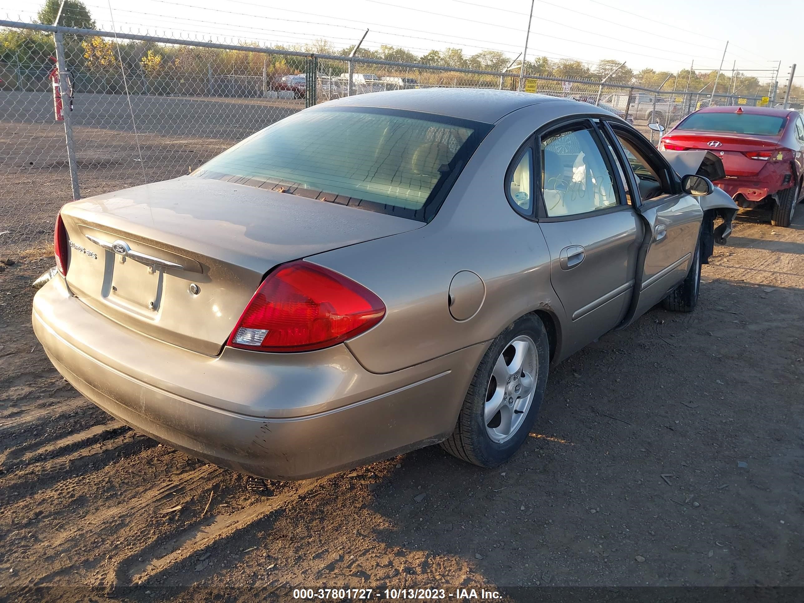 Photo 3 VIN: 1FAFP55203G229518 - FORD TAURUS 