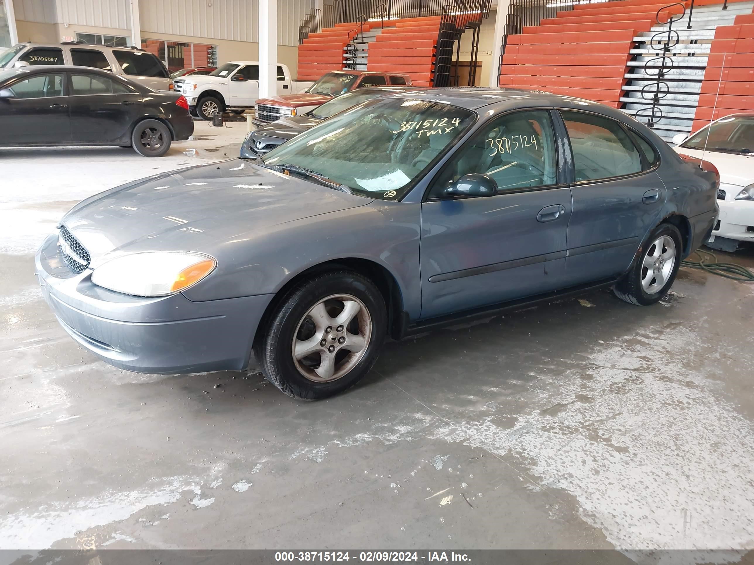 Photo 1 VIN: 1FAFP5522YG171855 - FORD TAURUS 