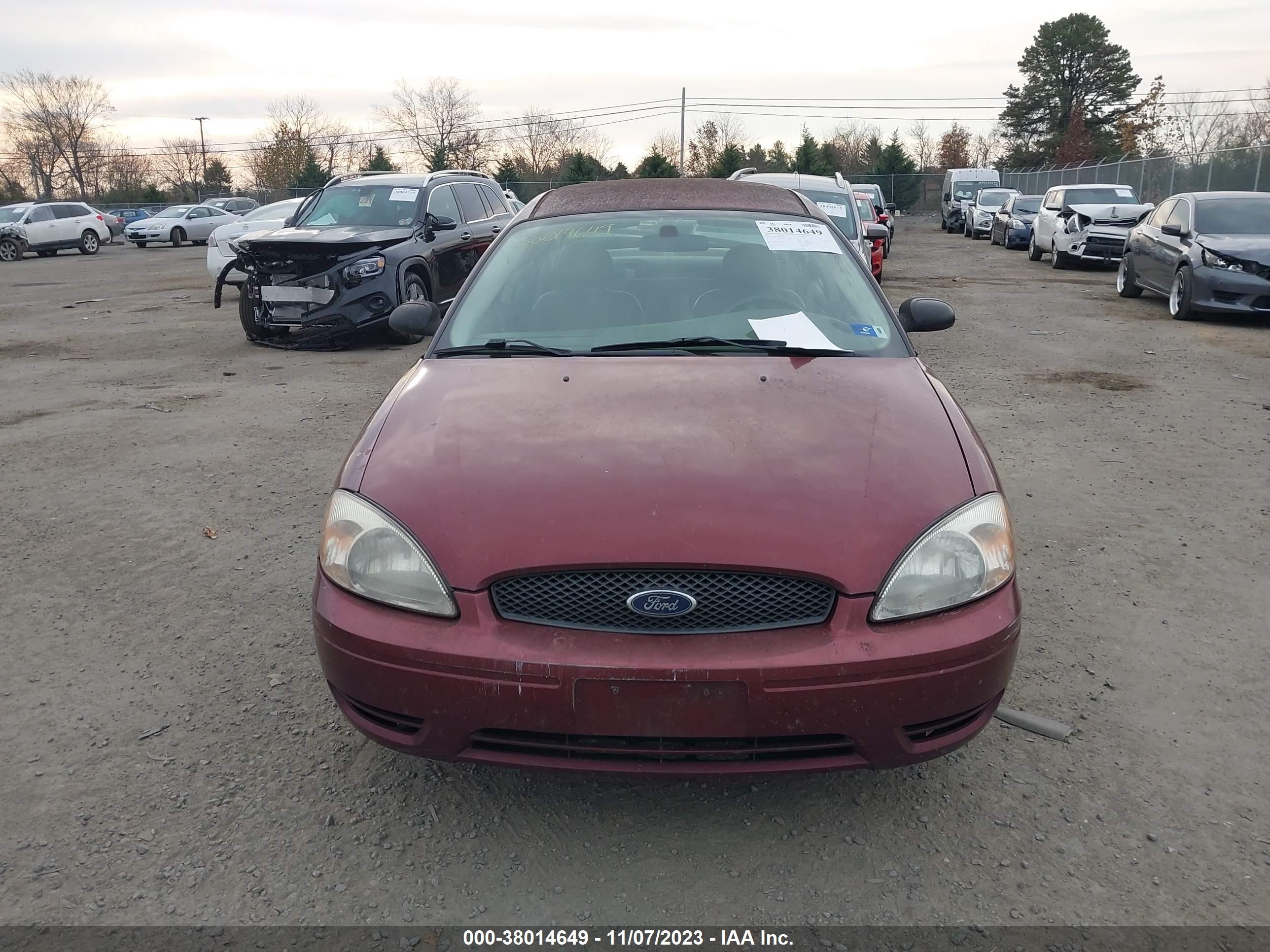 Photo 11 VIN: 1FAFP55234G158087 - FORD TAURUS 