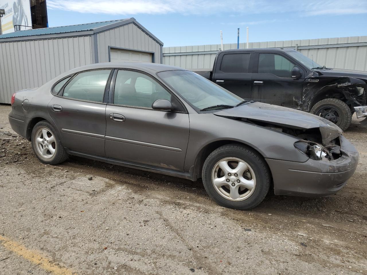 Photo 3 VIN: 1FAFP55283A178773 - FORD TAURUS 