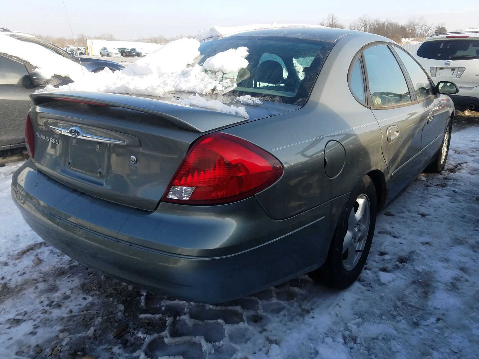 Photo 3 VIN: 1FAFP55U33A127019 - FORD TAURUS SES 