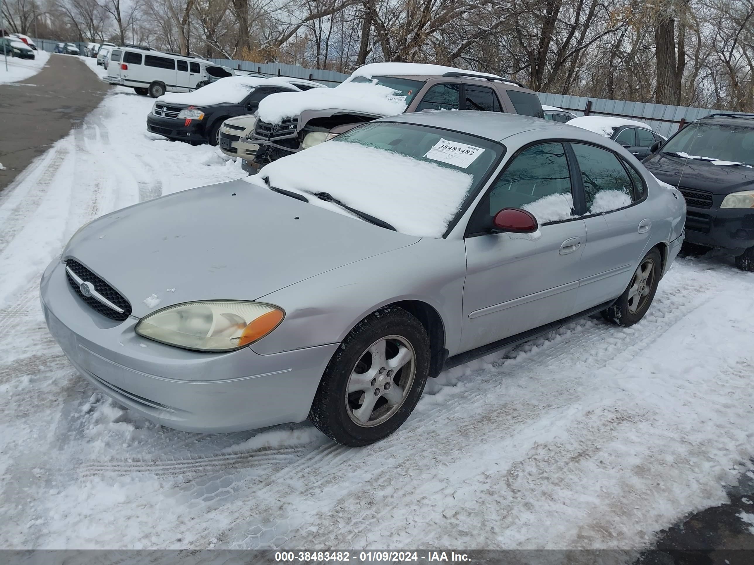 Photo 1 VIN: 1FAFP55U33G262319 - FORD TAURUS 