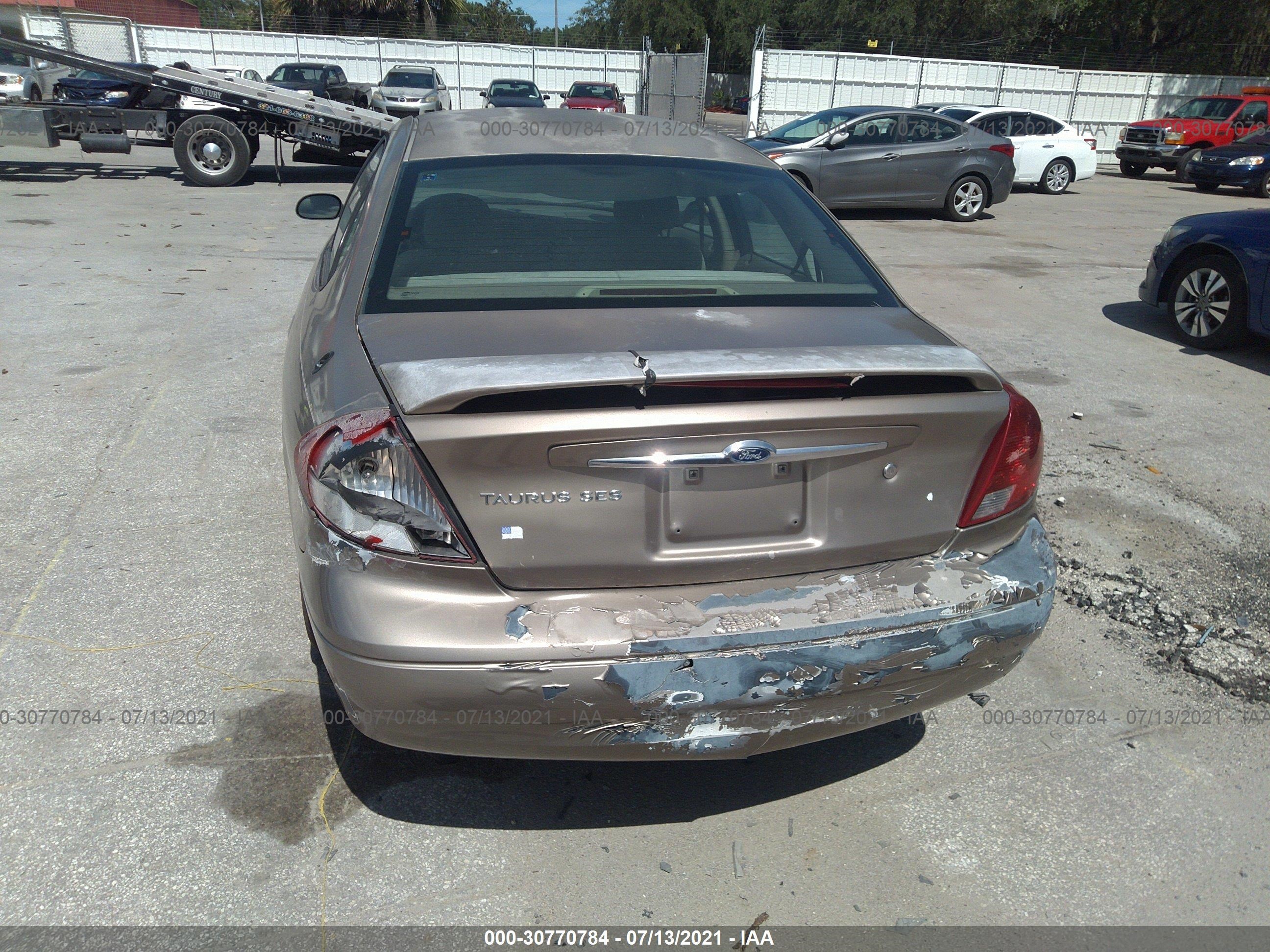 Photo 5 VIN: 1FAFP55U43A265801 - FORD TAURUS 