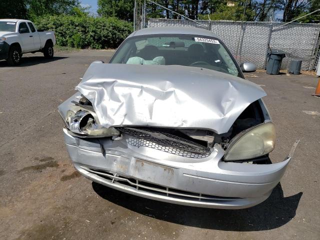 Photo 10 VIN: 1FAFP55U43G239499 - FORD TAURUS SES 