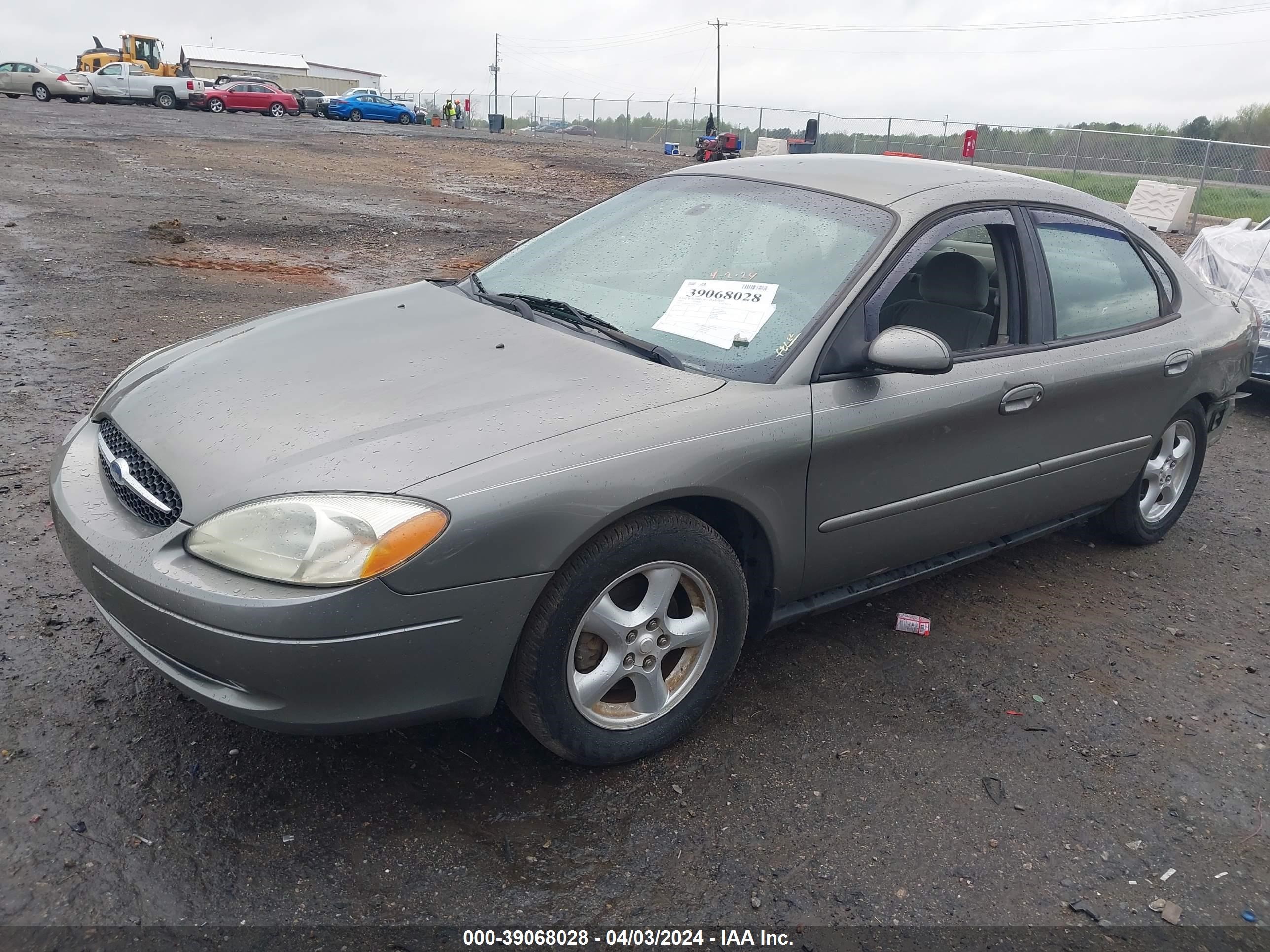 Photo 1 VIN: 1FAFP55U53A140239 - FORD TAURUS 