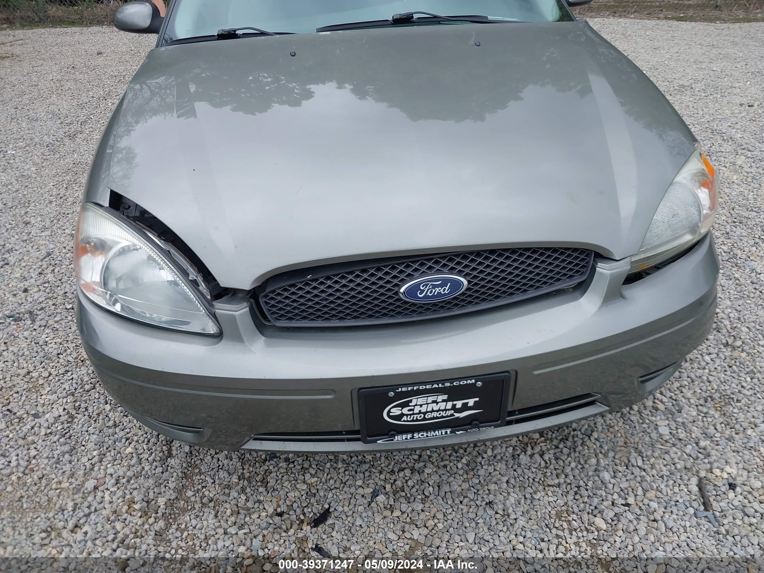 Photo 16 VIN: 1FAFP55U54G127165 - FORD TAURUS 