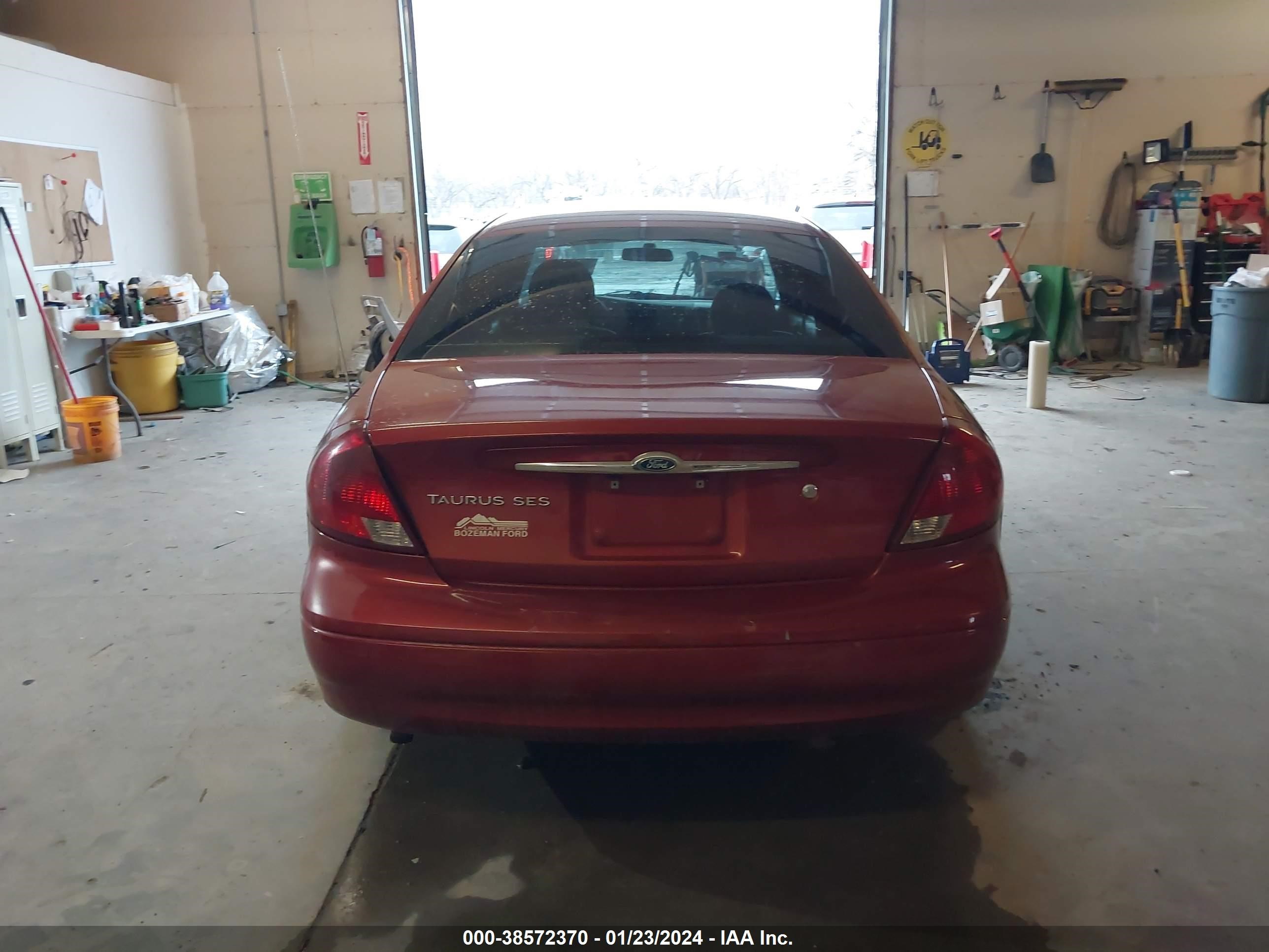 Photo 15 VIN: 1FAFP55U72G231265 - FORD TAURUS 