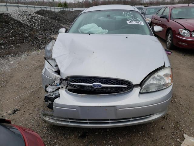 Photo 4 VIN: 1FAFP55U83G266768 - FORD TAURUS SES 