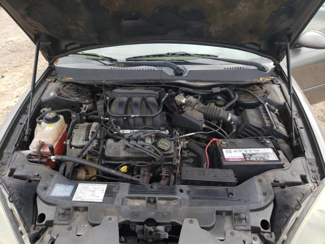 Photo 10 VIN: 1FAFP55U84G117973 - FORD TAURUS SES 