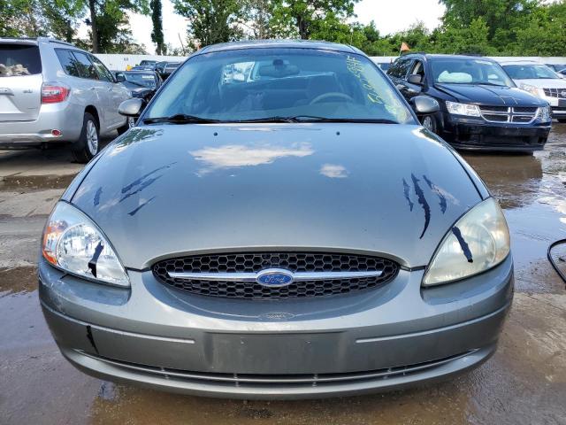 Photo 4 VIN: 1FAFP55U92G152633 - FORD TAURUS SES 