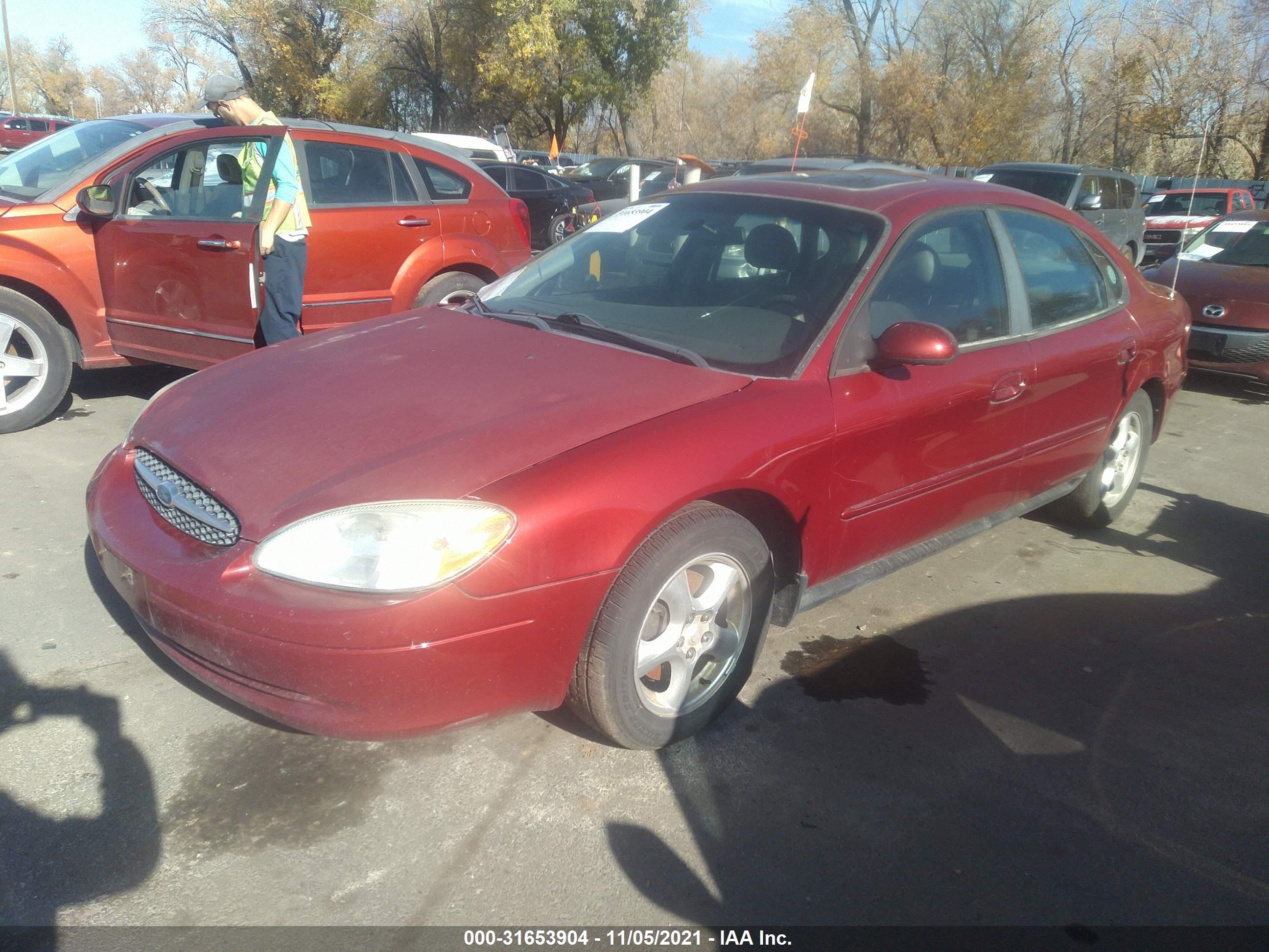 Photo 1 VIN: 1FAFP55U92G153362 - FORD TAURUS 