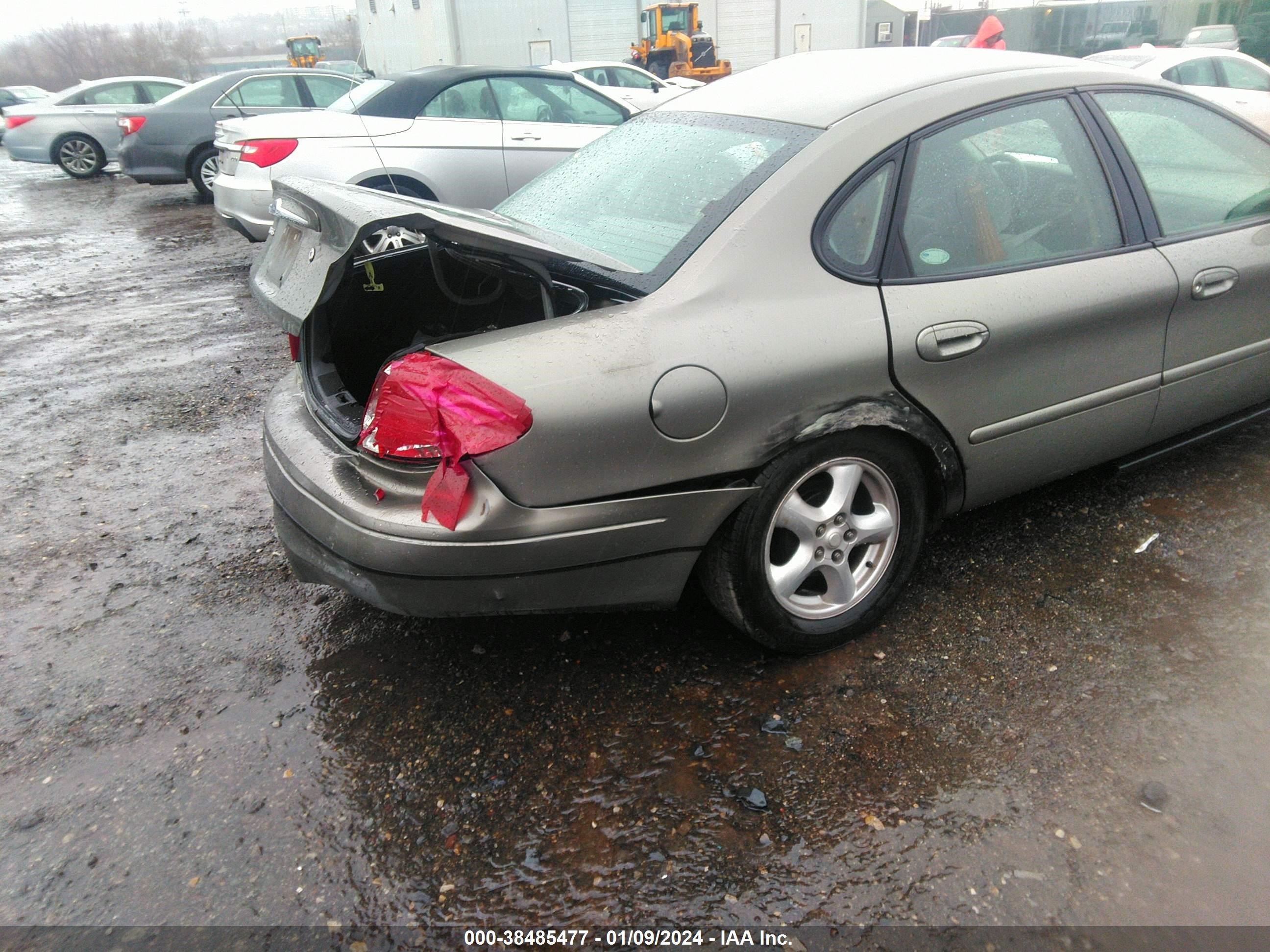 Photo 11 VIN: 1FAFP55UX3A174404 - FORD TAURUS 