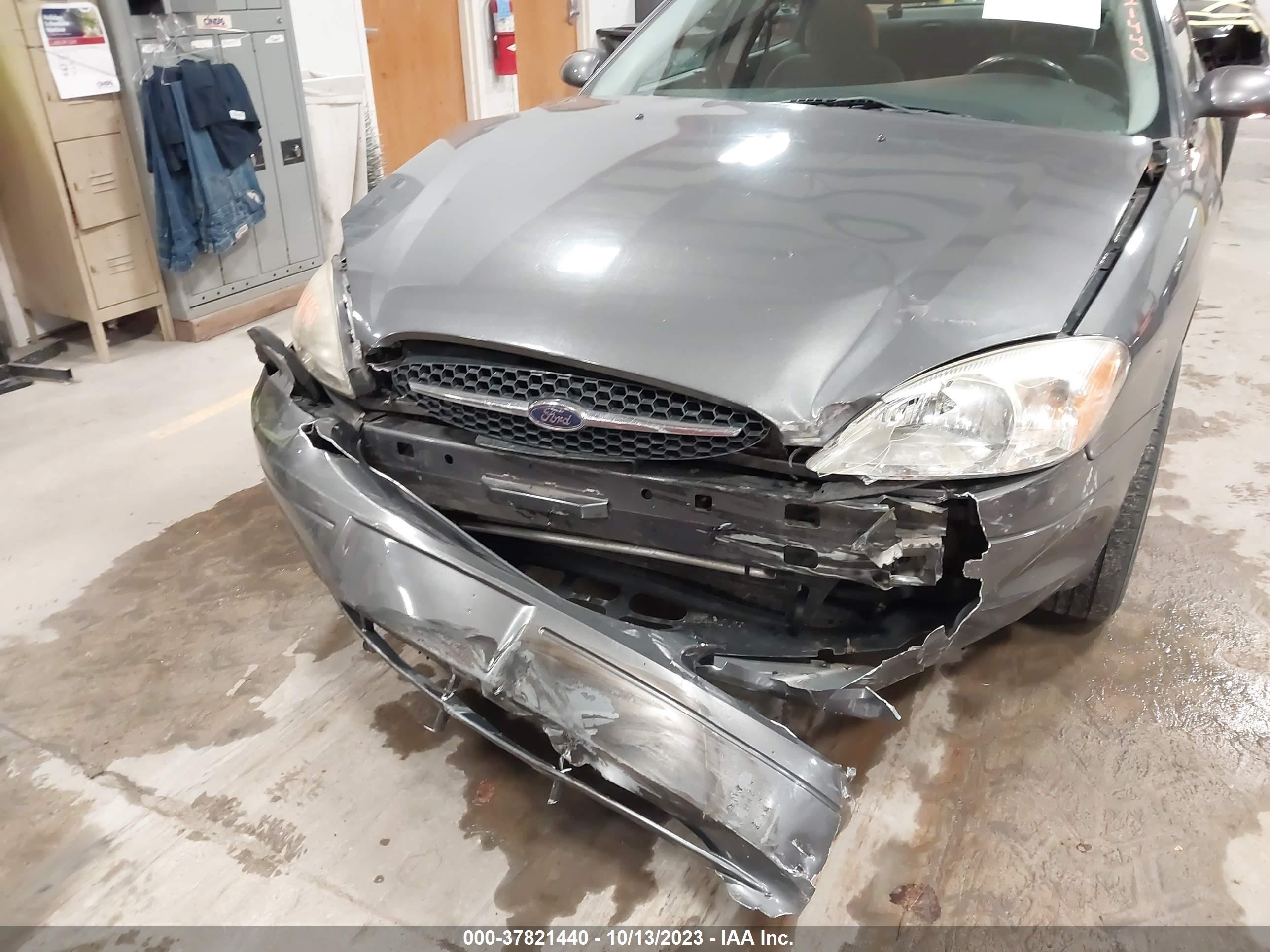 Photo 5 VIN: 1FAFP55UX3G268392 - FORD TAURUS 