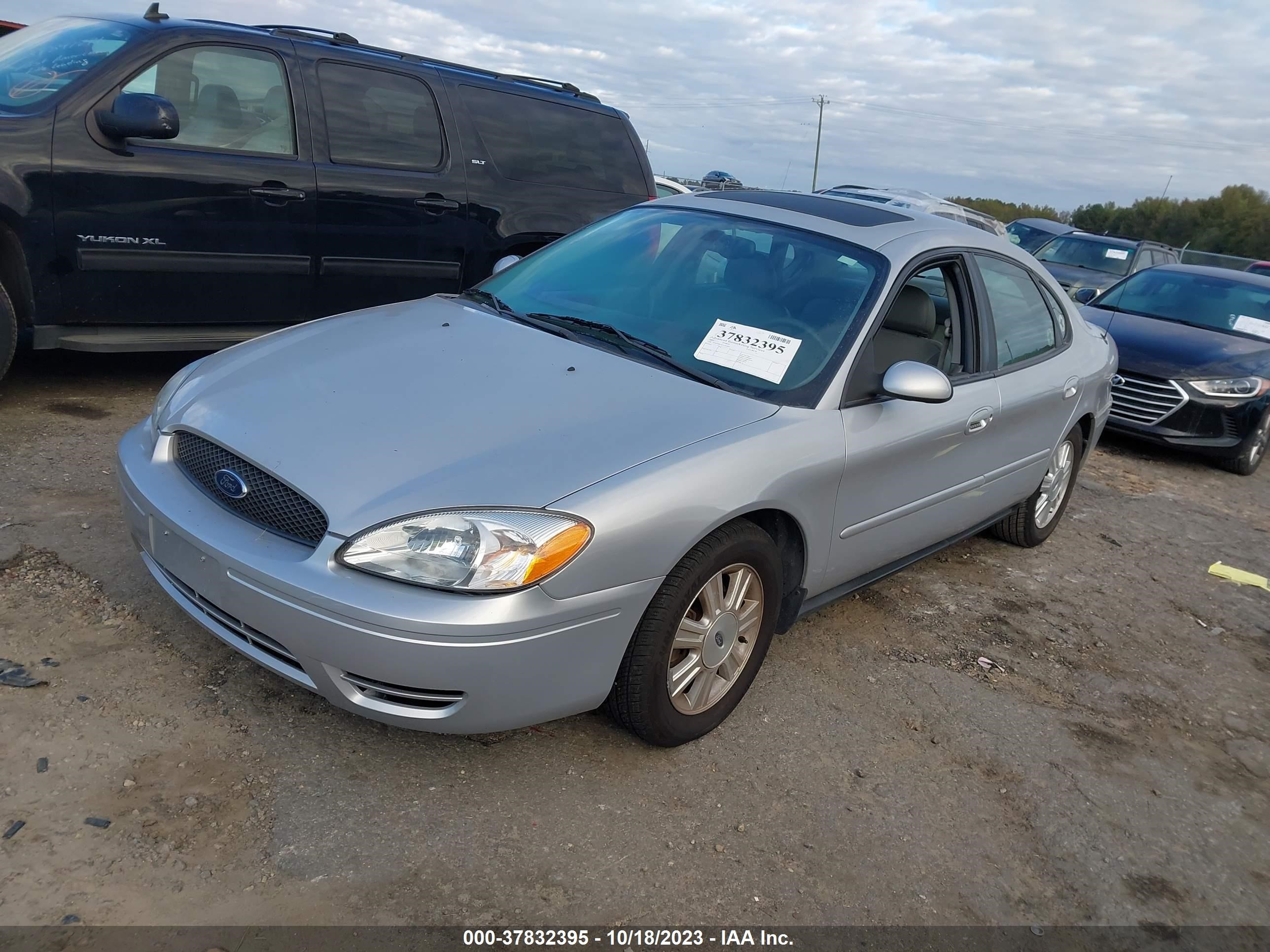 Photo 1 VIN: 1FAFP56U35A183916 - FORD TAURUS 