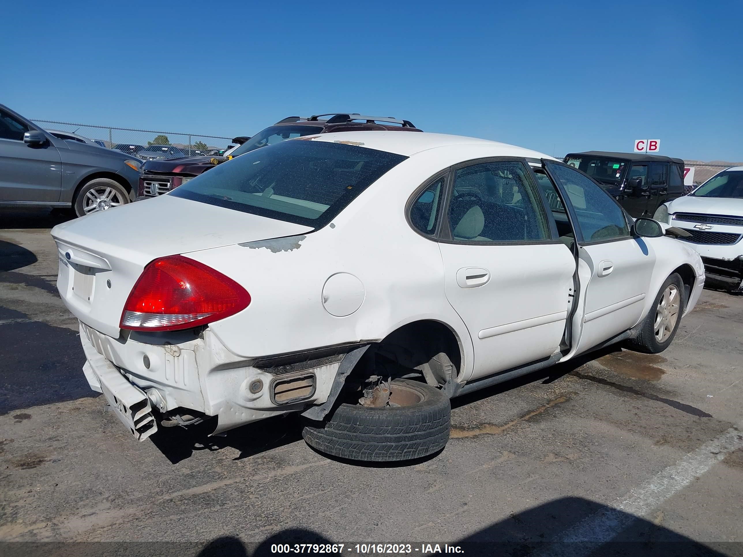 Photo 12 VIN: 1FAFP56U76A215607 - FORD TAURUS 