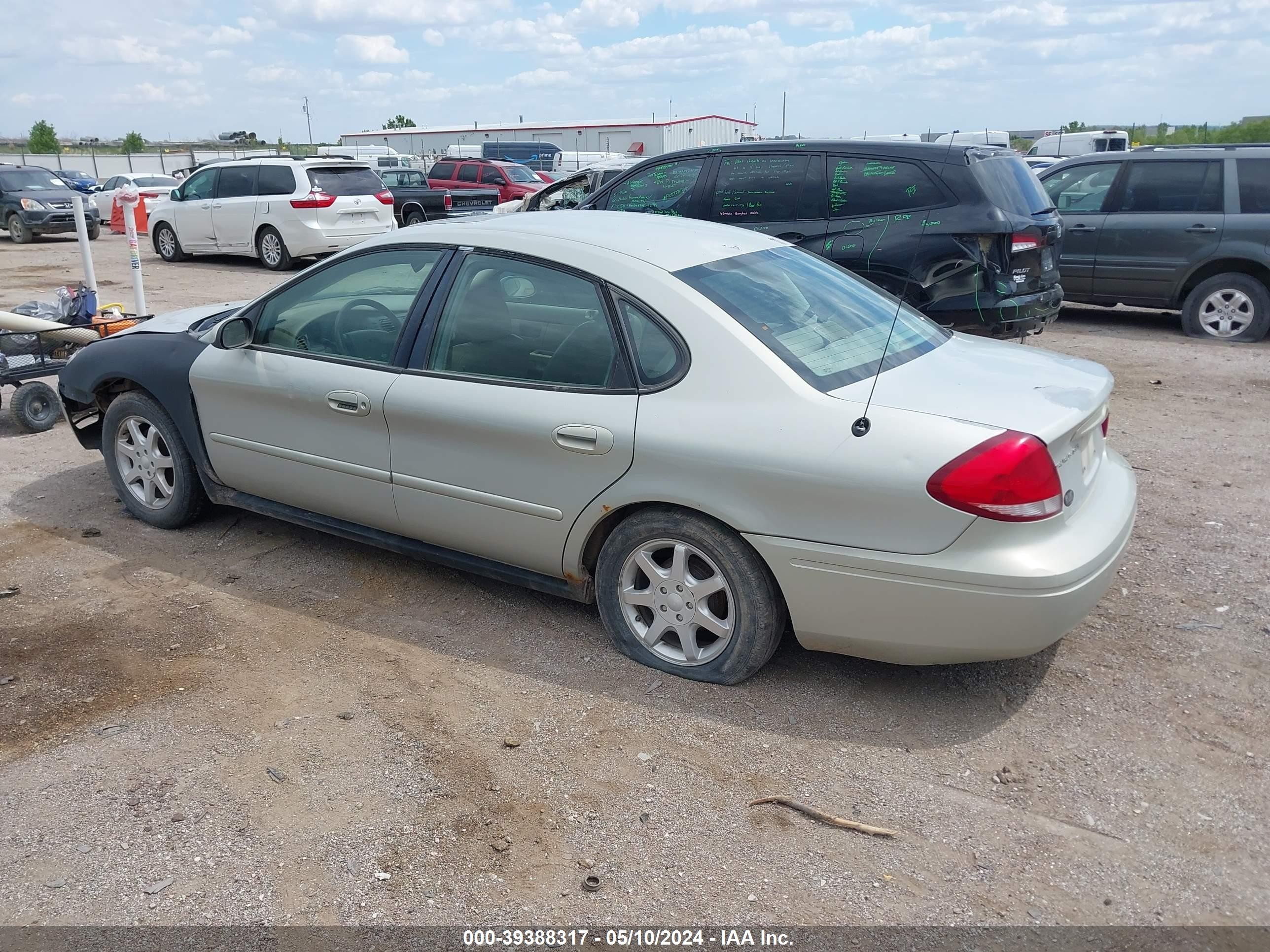 Photo 2 VIN: 1FAFP56U87A204293 - FORD TAURUS 