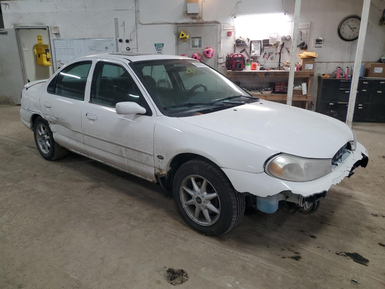 Photo 3 VIN: 1FAFP66L4YK104099 - FORD CONTOUR 