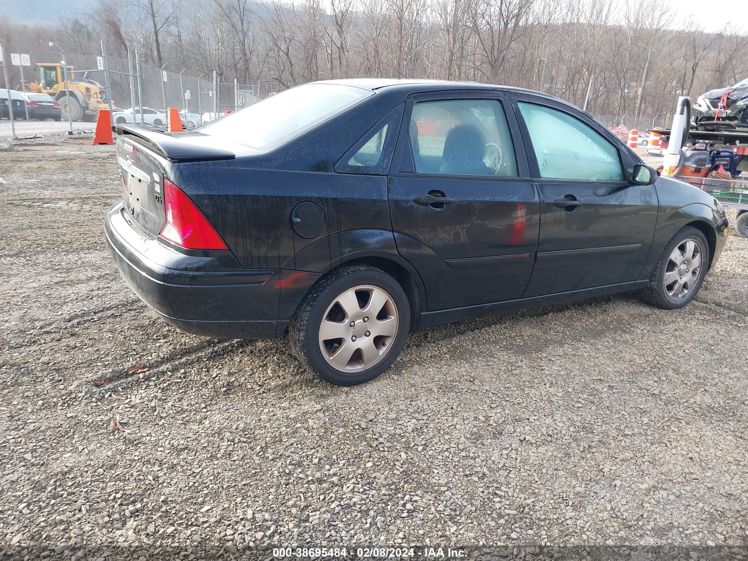 Photo 3 VIN: 1FAFT3A36TW324985 - FORD FOCUS 