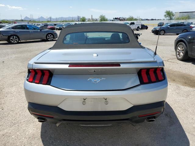 Photo 5 VIN: 1FAGP8UH9R5133645 - FORD MUSTANG 