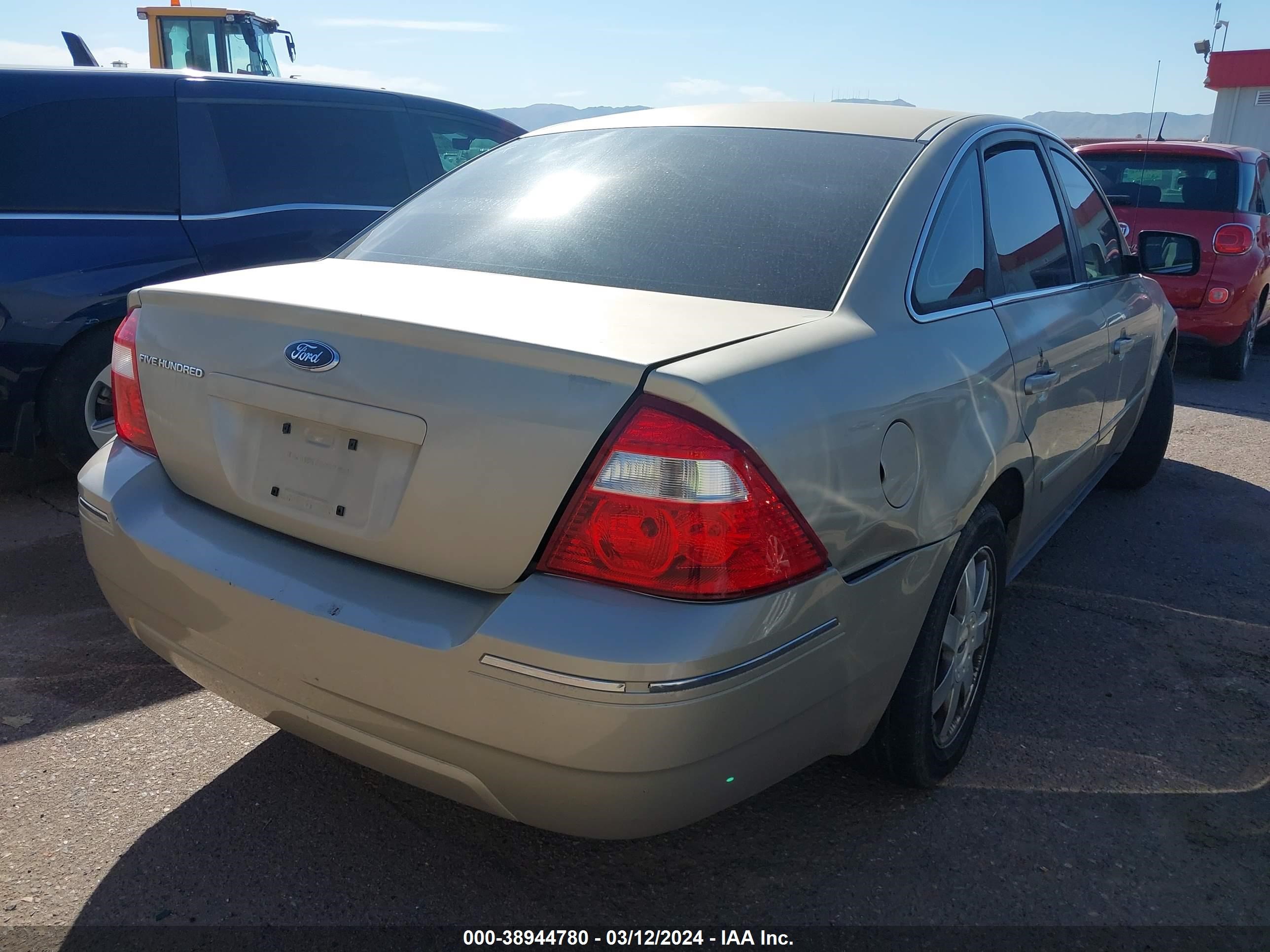 Photo 3 VIN: 1FAHP23136G152021 - FORD FIVE HUNDRED 