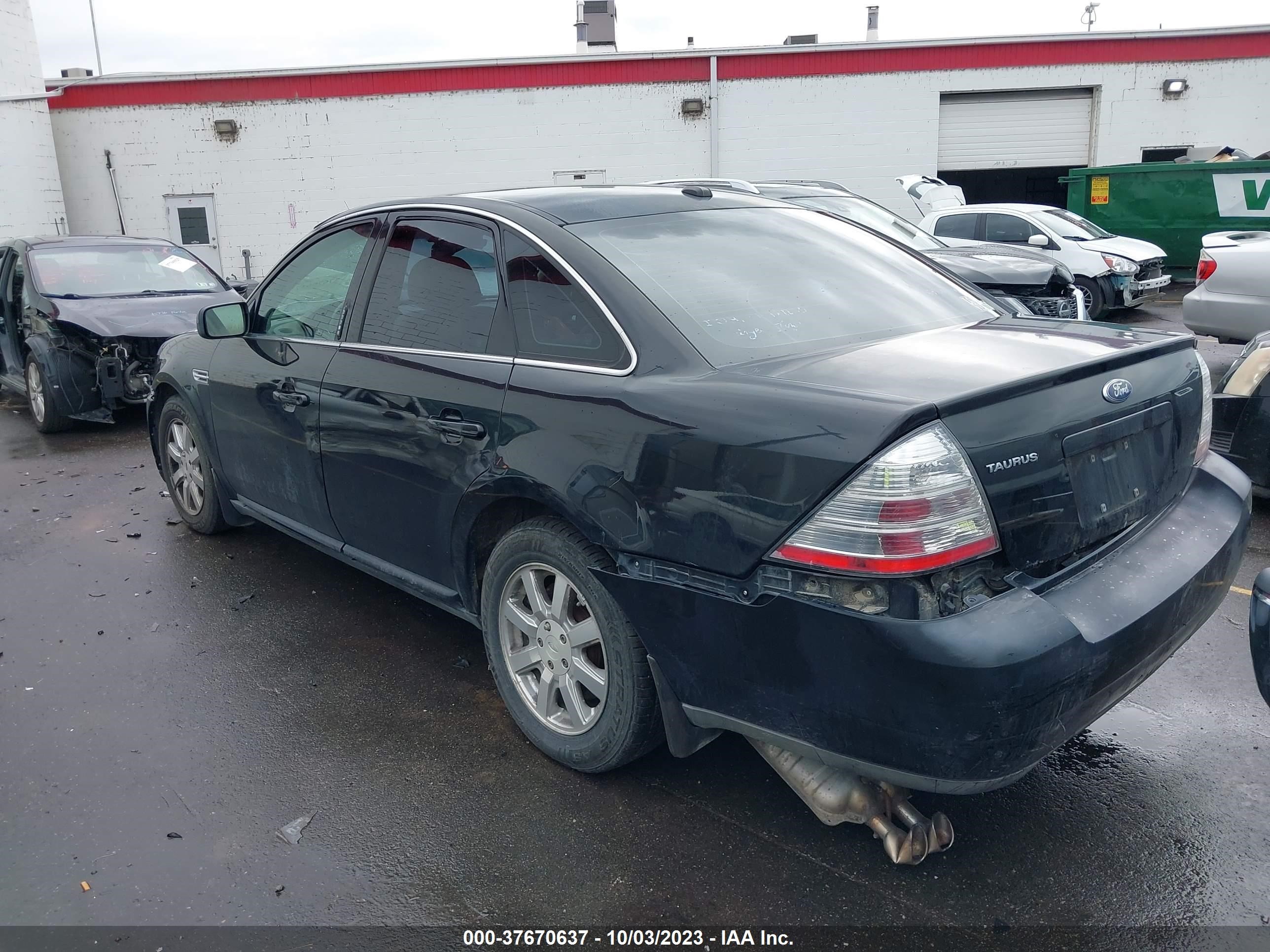 Photo 2 VIN: 1FAHP23W09G109188 - FORD TAURUS 