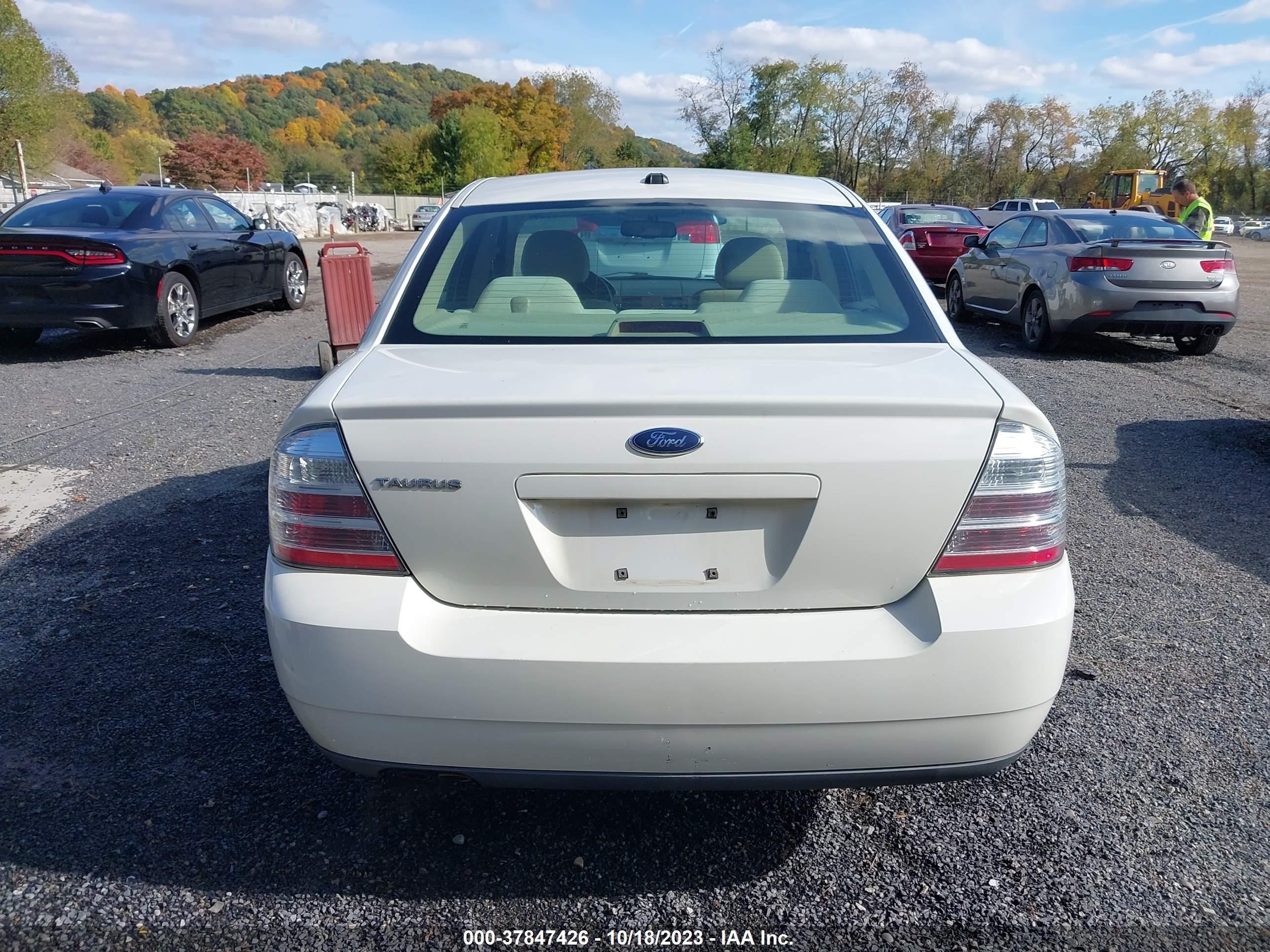 Photo 15 VIN: 1FAHP23W09G118232 - FORD TAURUS 