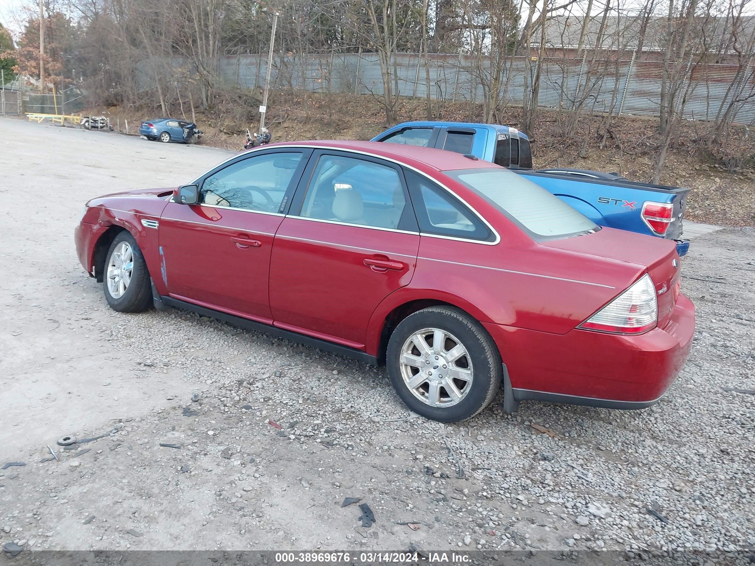 Photo 2 VIN: 1FAHP23W39G106768 - FORD TAURUS 