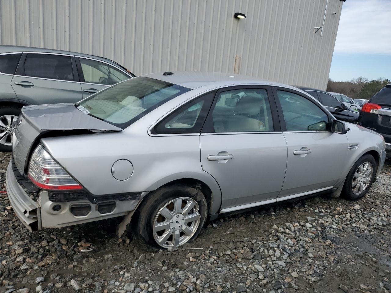 Photo 2 VIN: 1FAHP23W39G122596 - FORD TAURUS 