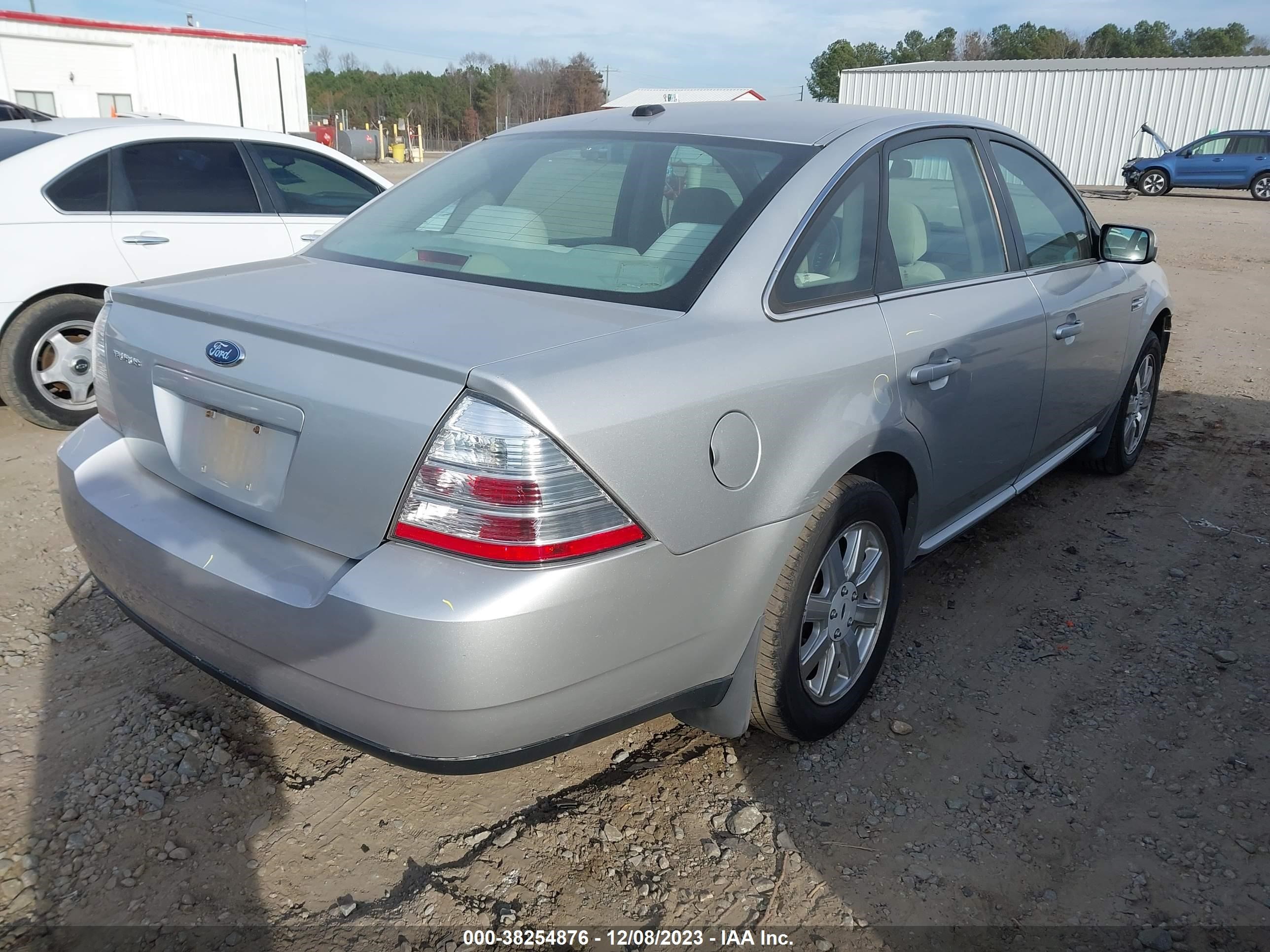 Photo 3 VIN: 1FAHP23W79G105624 - FORD TAURUS 