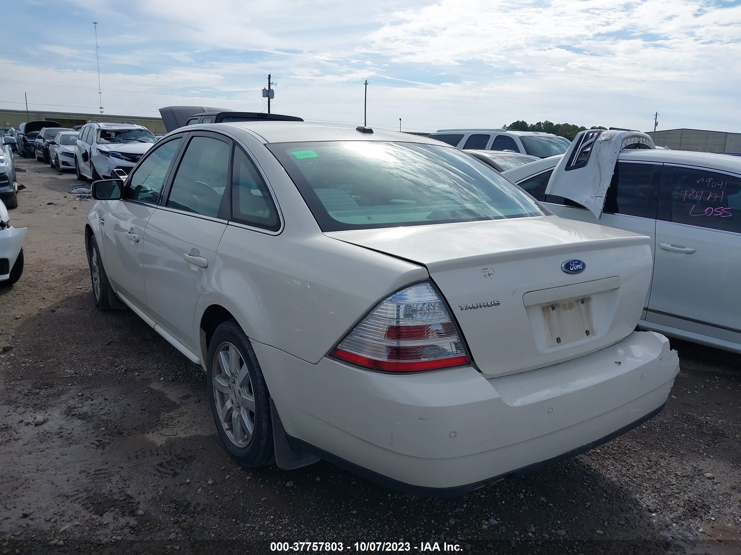 Photo 2 VIN: 1FAHP23WX9G107612 - FORD TAURUS 