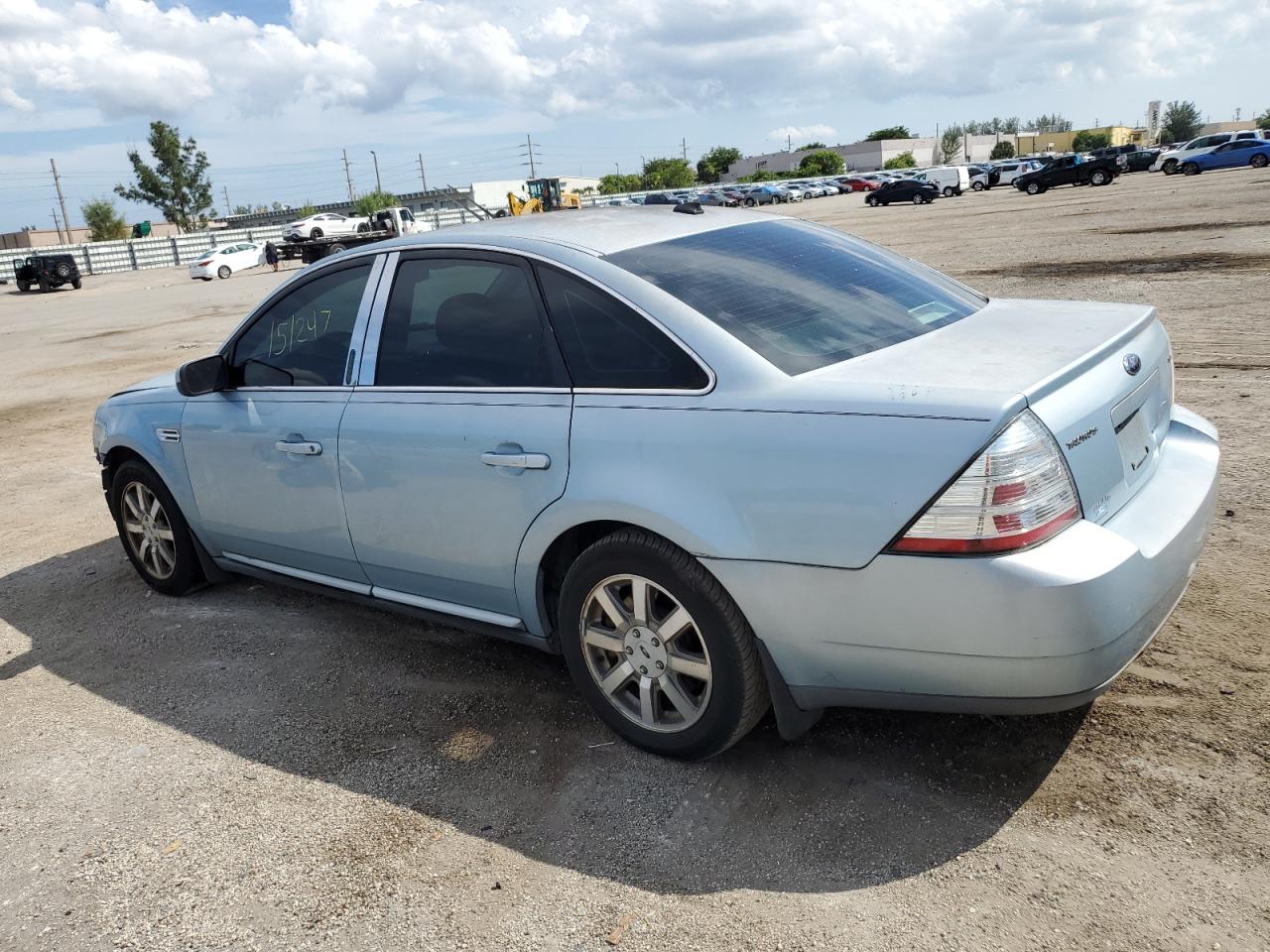 Photo 1 VIN: 1FAHP24W08G163085 - FORD TAURUS 