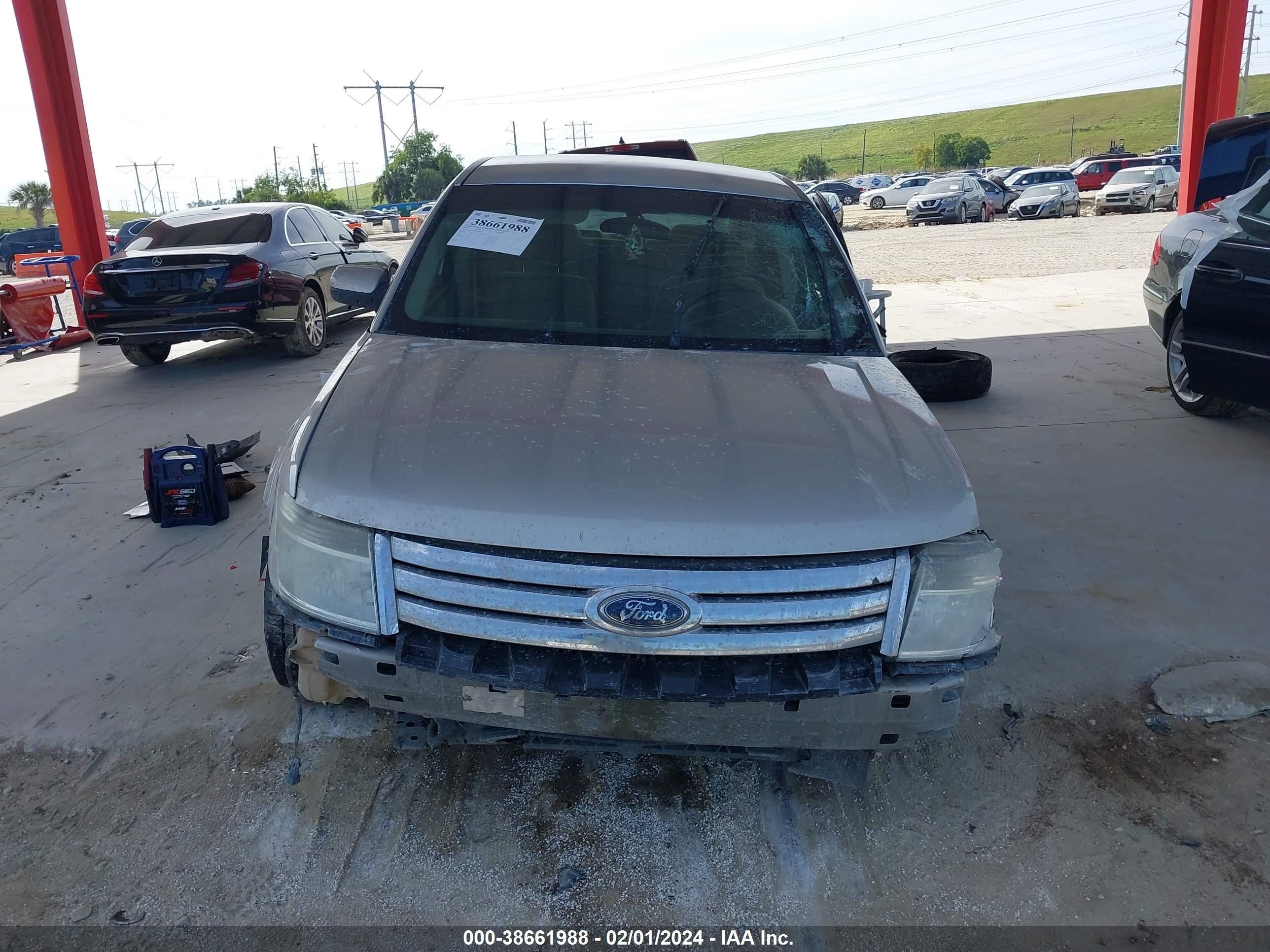 Photo 12 VIN: 1FAHP24W18G166156 - FORD TAURUS 