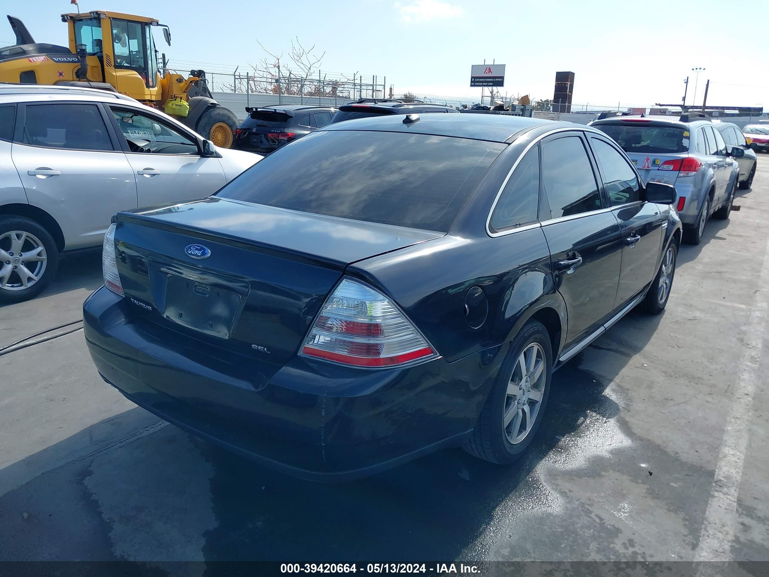 Photo 3 VIN: 1FAHP24W48G106646 - FORD TAURUS 