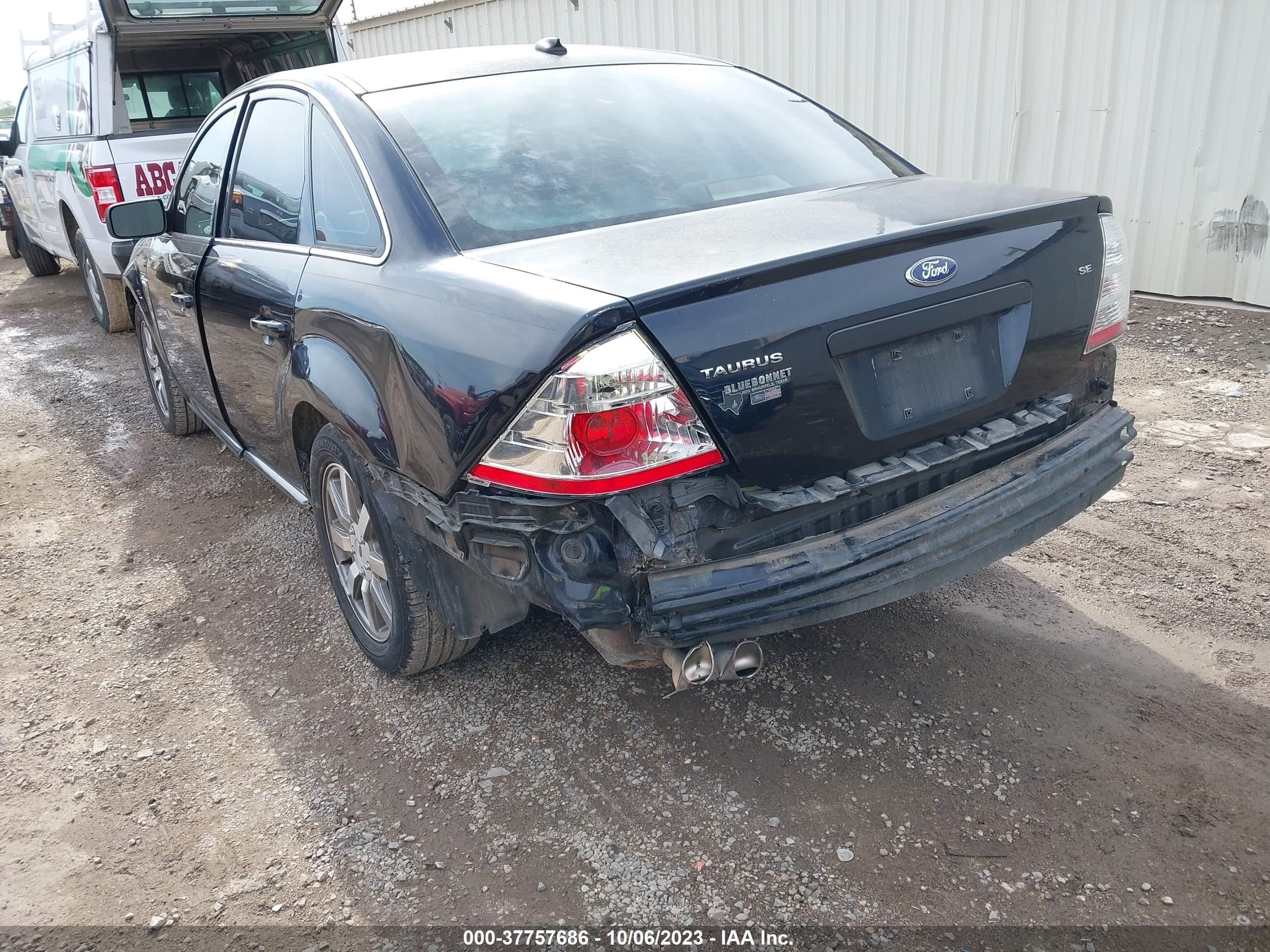 Photo 5 VIN: 1FAHP24W58G130972 - FORD TAURUS 