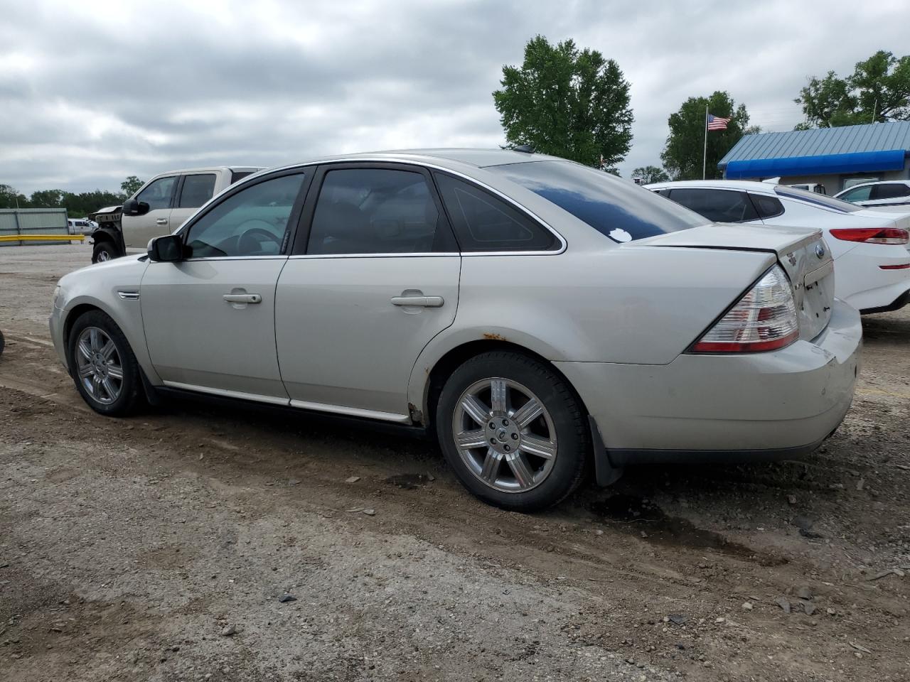 Photo 1 VIN: 1FAHP24W58G156326 - FORD TAURUS 