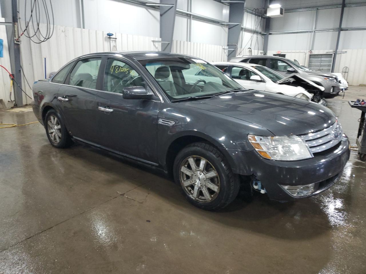 Photo 3 VIN: 1FAHP24W68G141639 - FORD TAURUS 