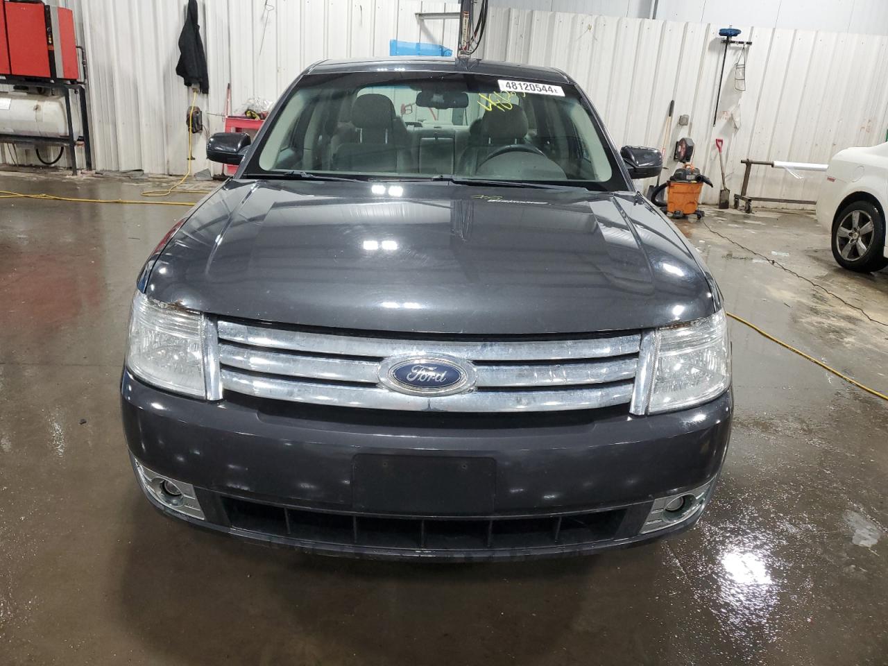 Photo 4 VIN: 1FAHP24W68G141639 - FORD TAURUS 