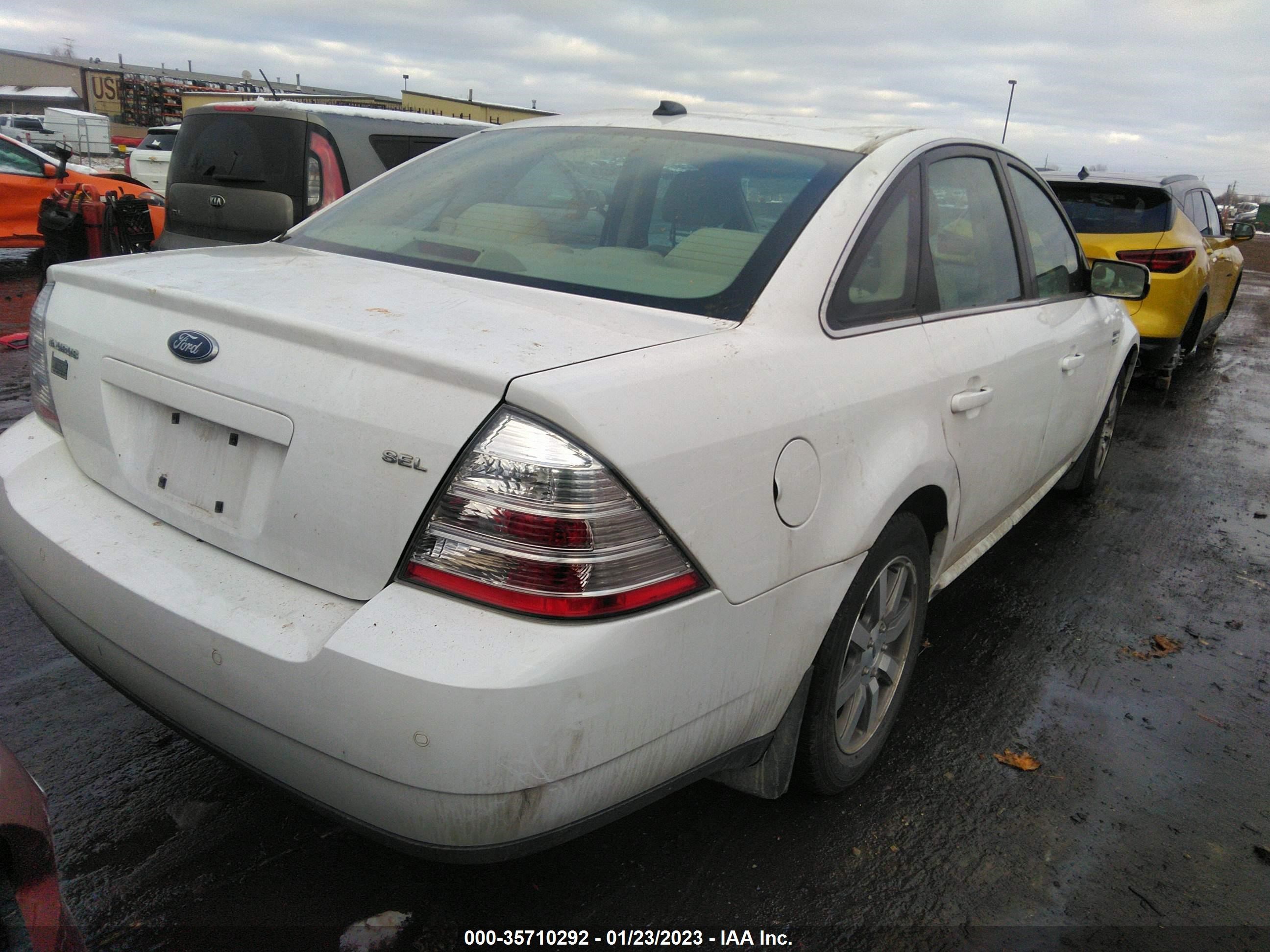 Photo 3 VIN: 1FAHP24W78G141987 - FORD TAURUS 