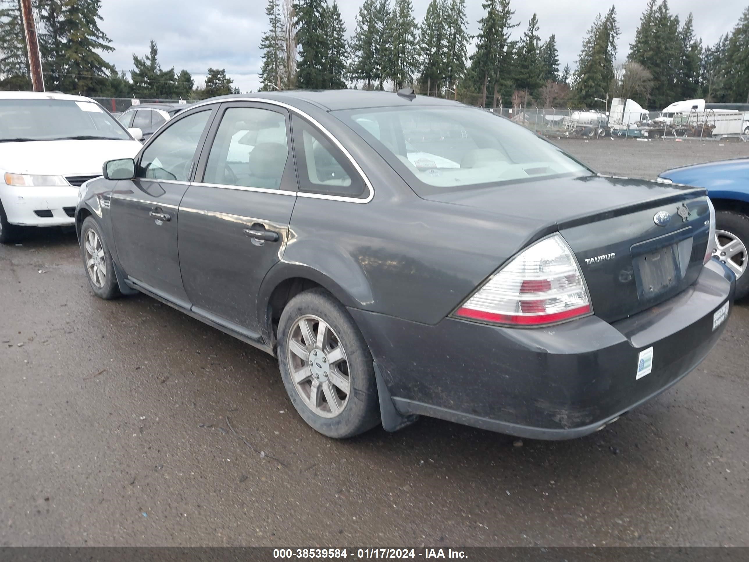 Photo 2 VIN: 1FAHP24W78G159535 - FORD TAURUS 