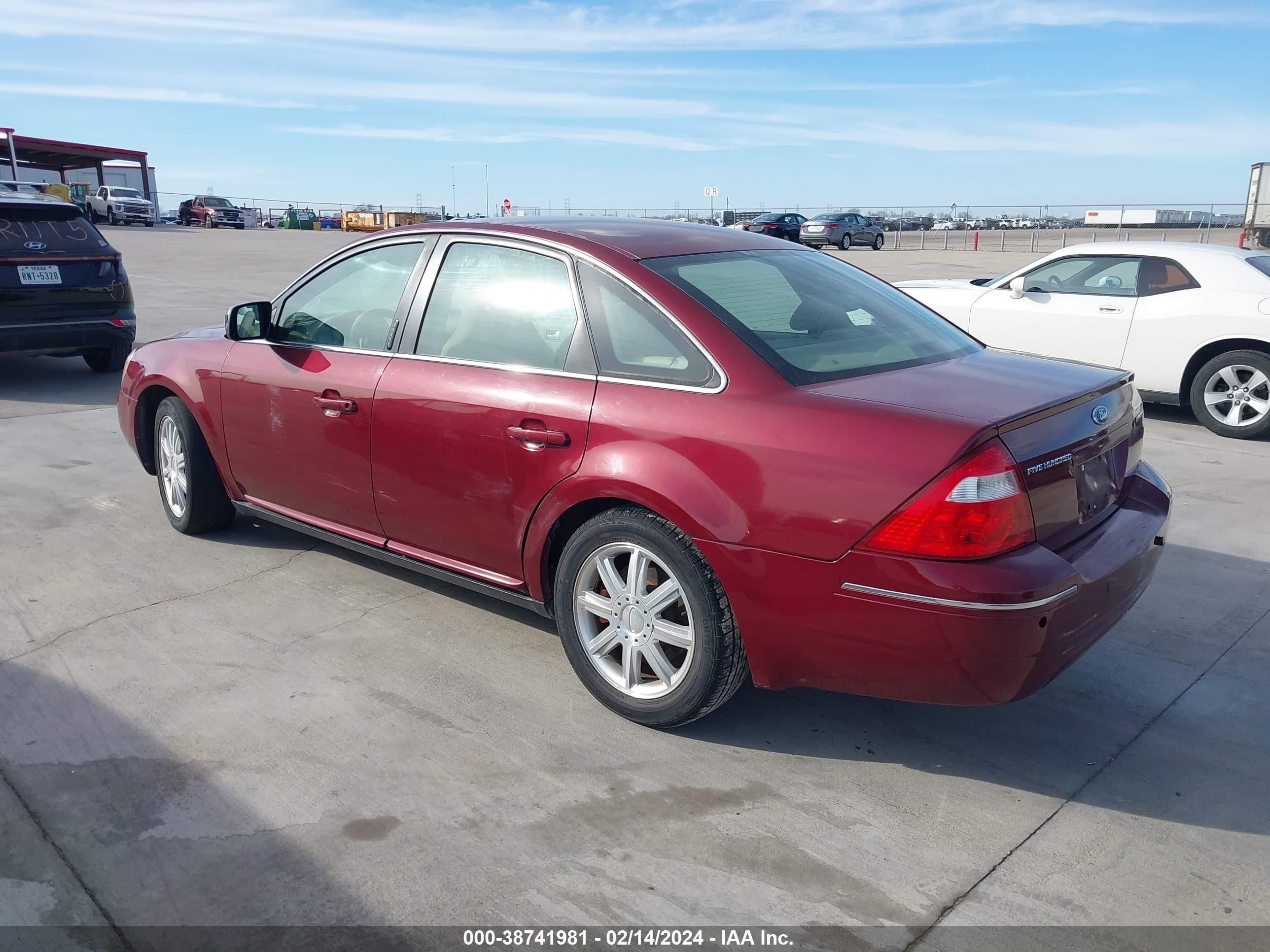 Photo 2 VIN: 1FAHP251X6G170075 - FORD FIVE HUNDRED 