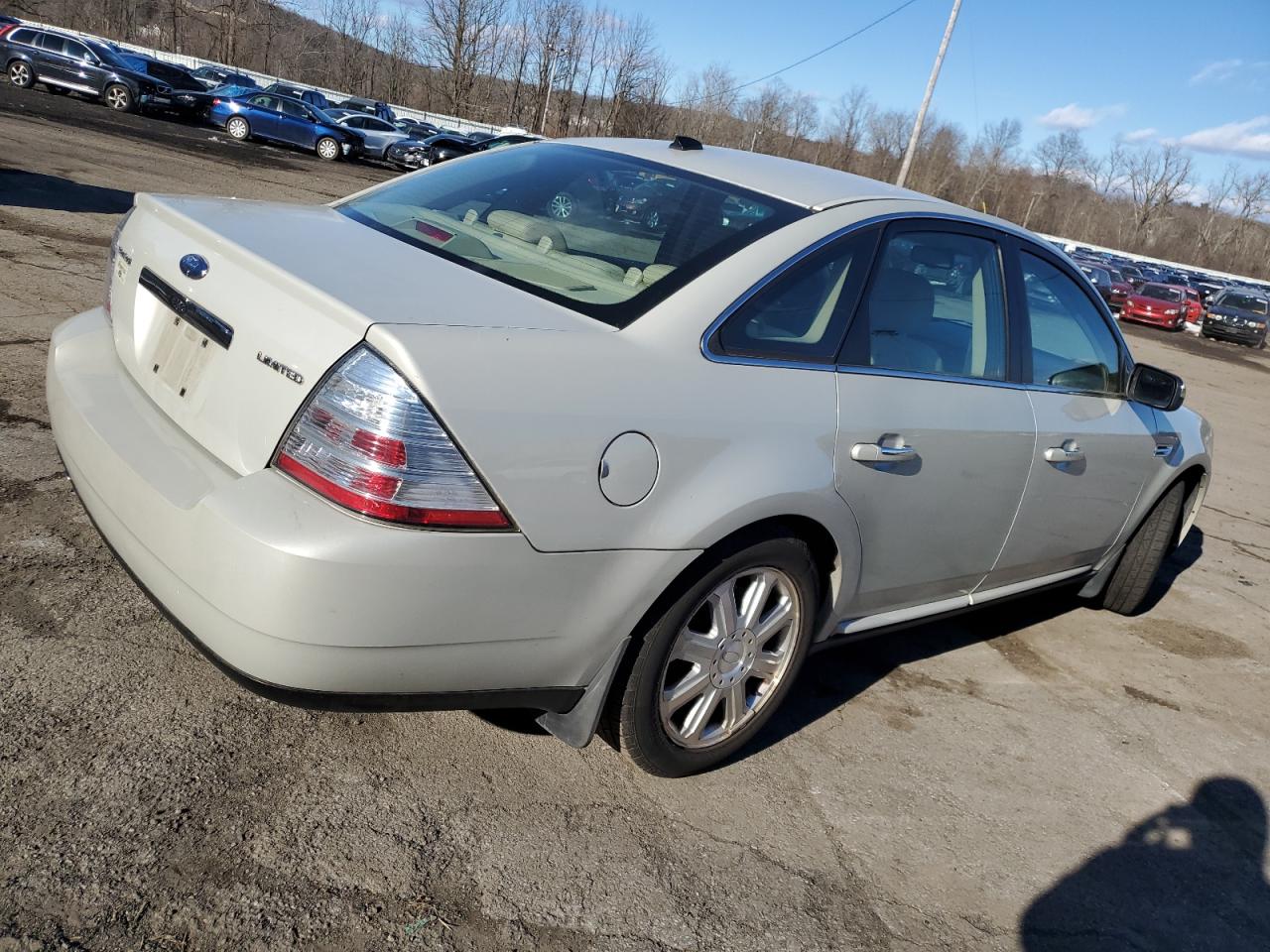 Photo 2 VIN: 1FAHP25W98G151967 - FORD TAURUS 