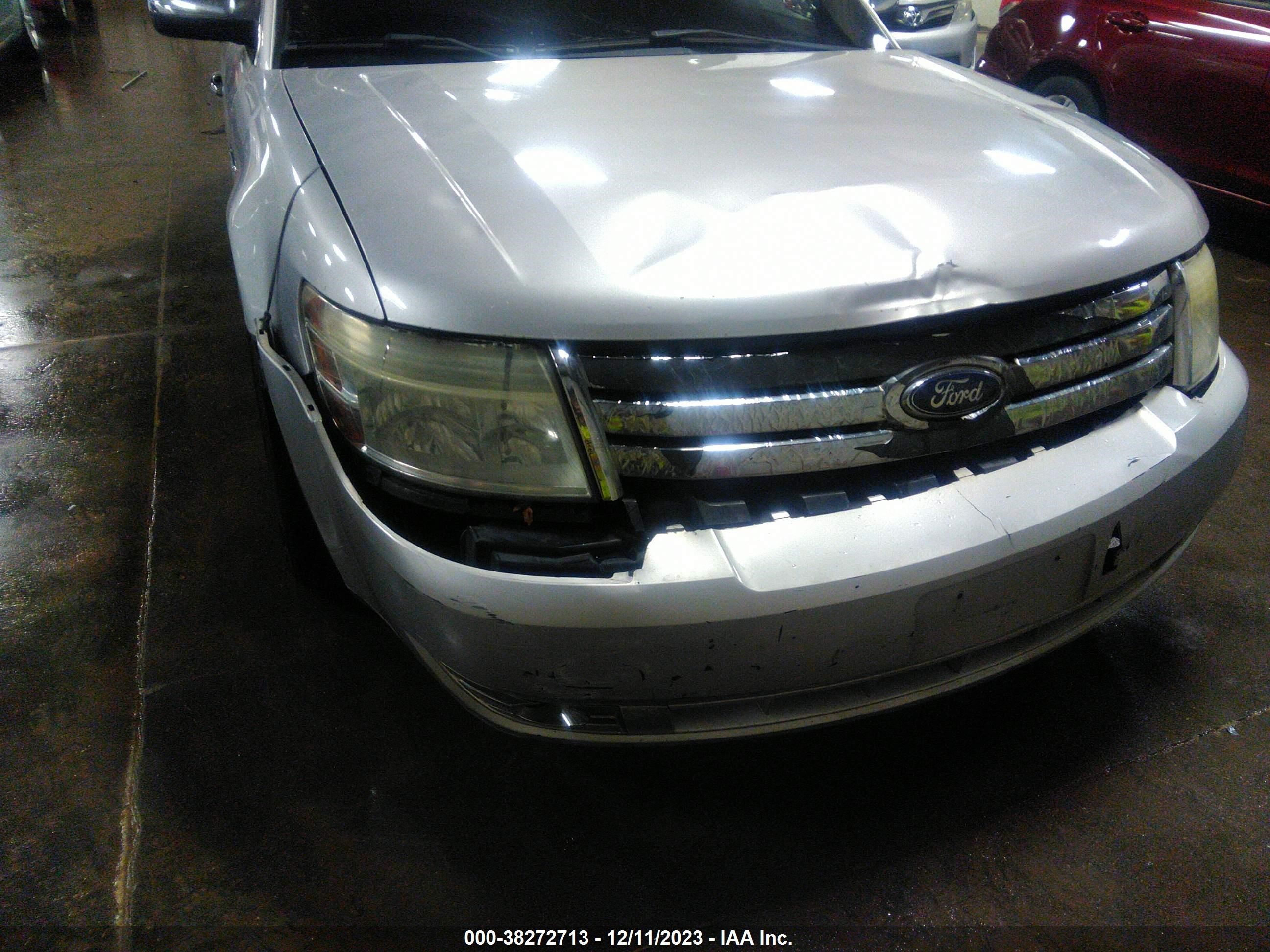 Photo 5 VIN: 1FAHP25WX9G117134 - FORD TAURUS 