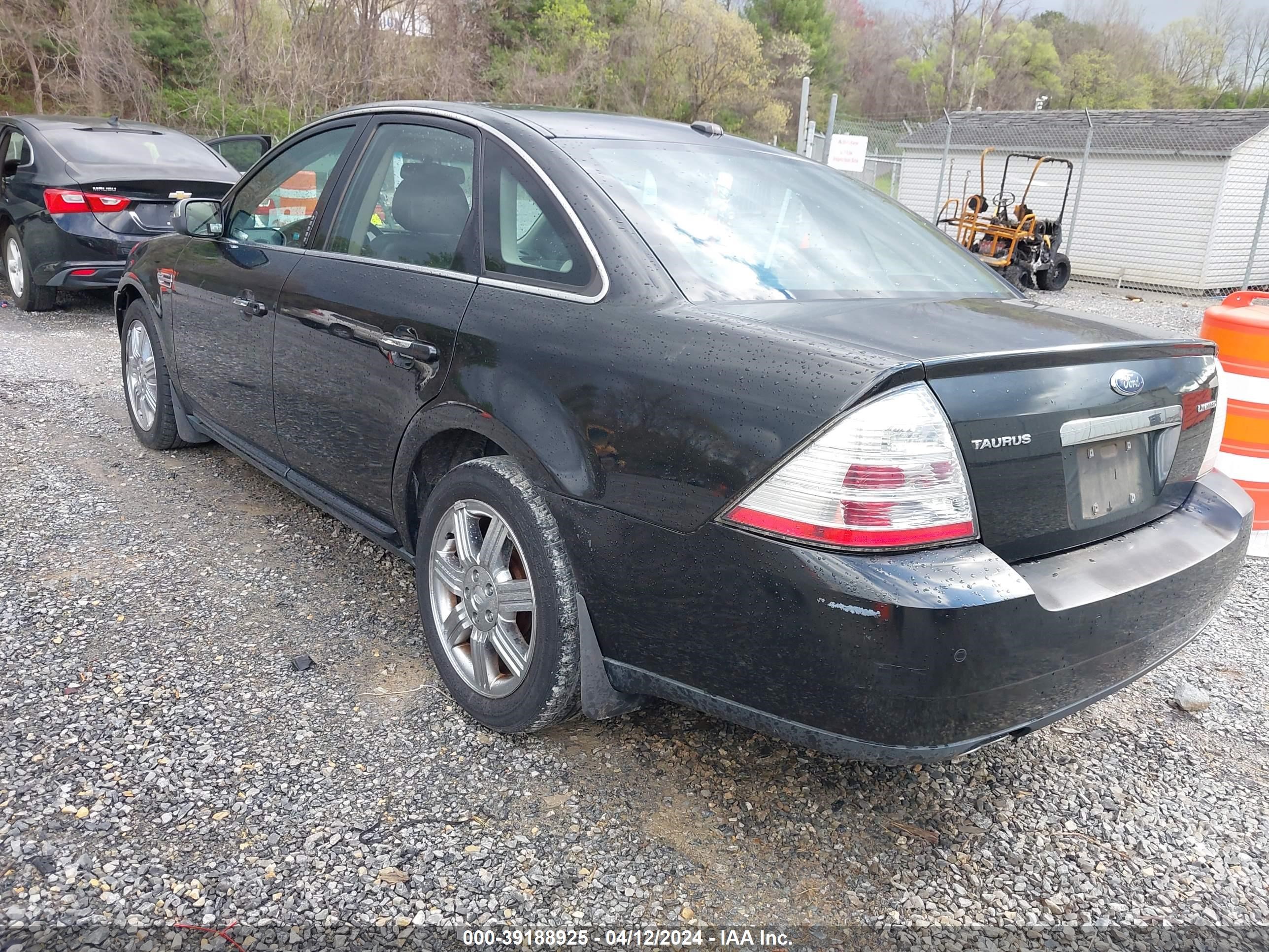 Photo 2 VIN: 1FAHP25WX9G124455 - FORD TAURUS 