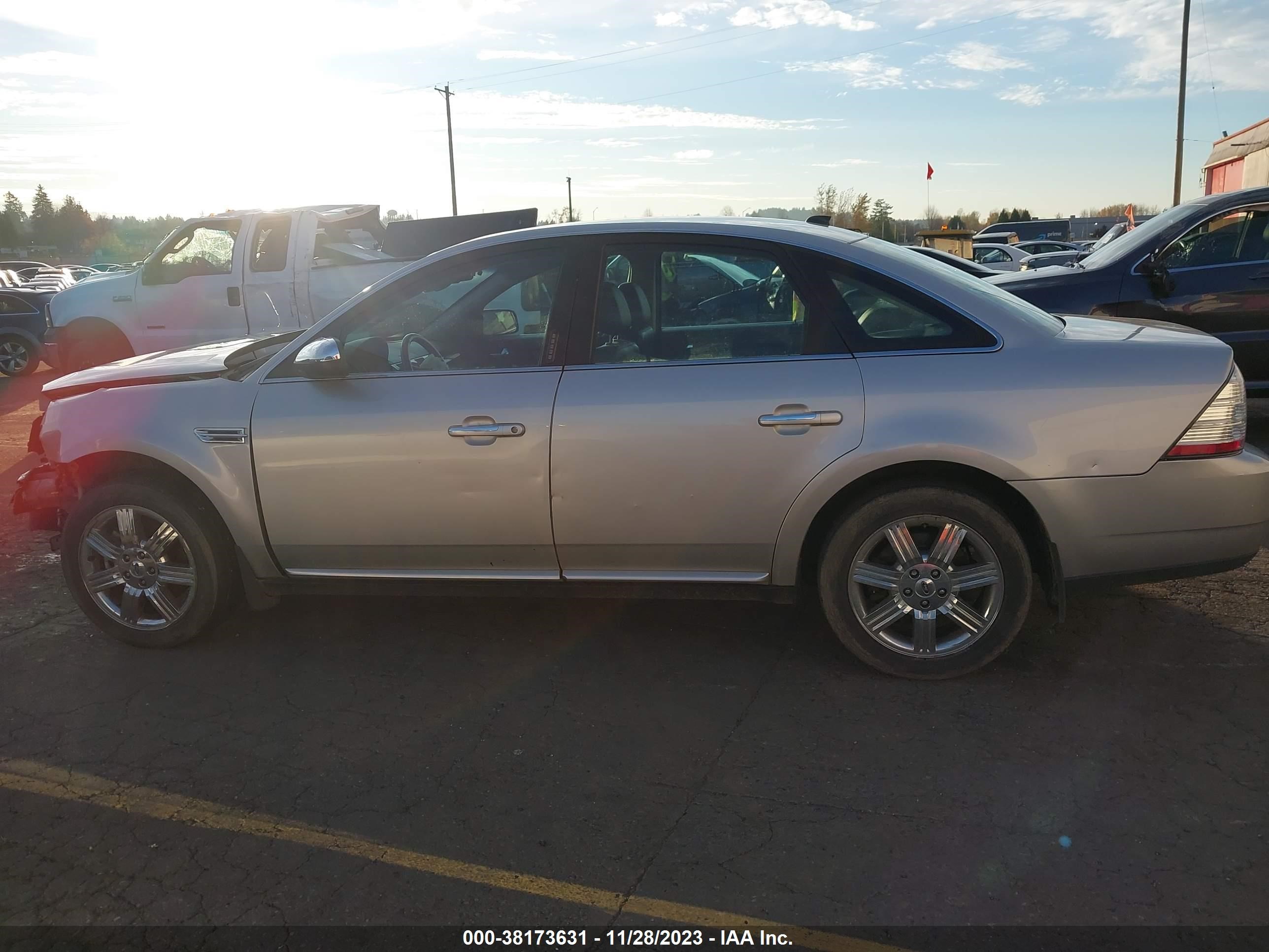 Photo 14 VIN: 1FAHP28W08G128010 - FORD TAURUS 