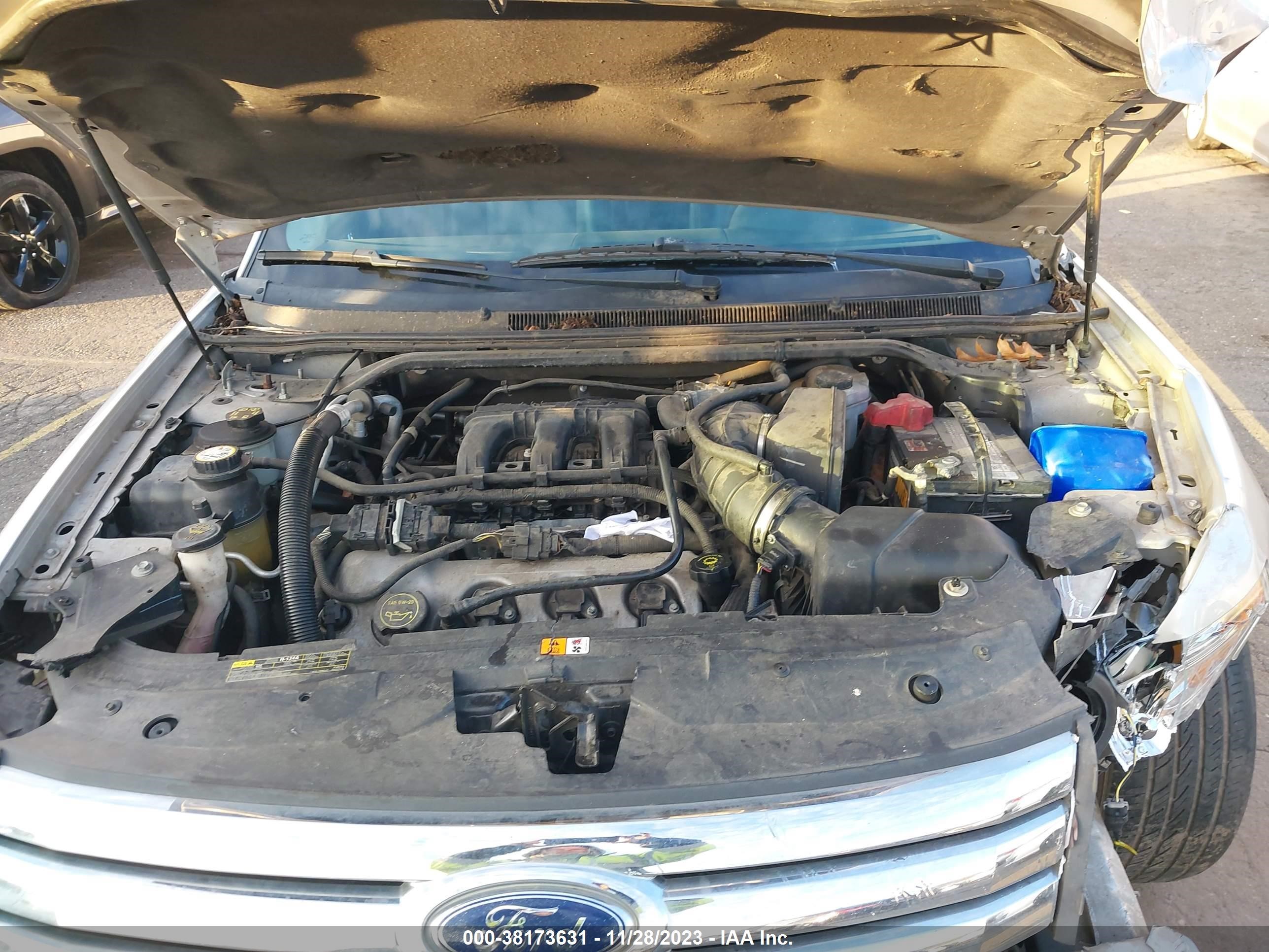 Photo 9 VIN: 1FAHP28W08G128010 - FORD TAURUS 