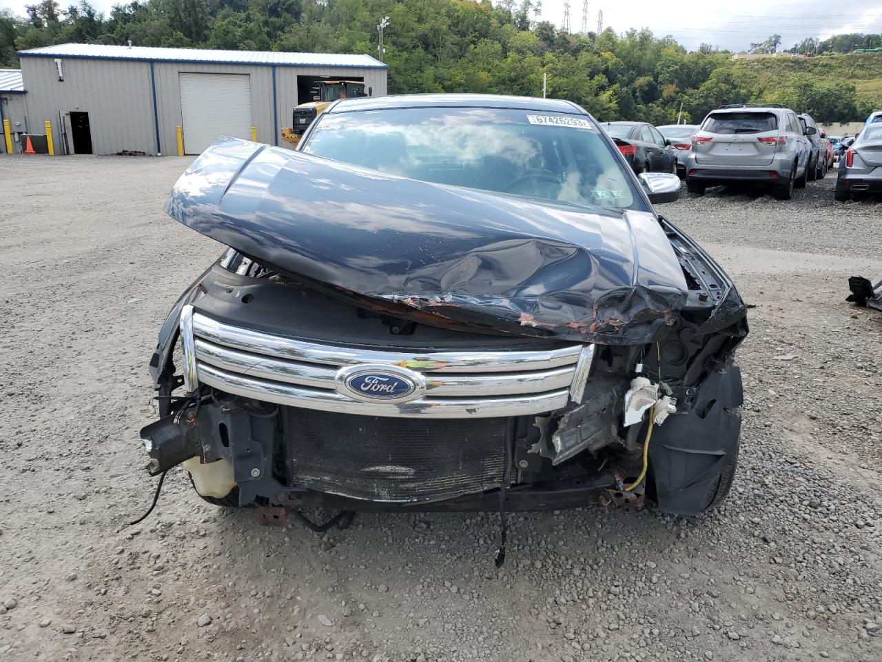 Photo 4 VIN: 1FAHP28W28G102217 - FORD TAURUS 